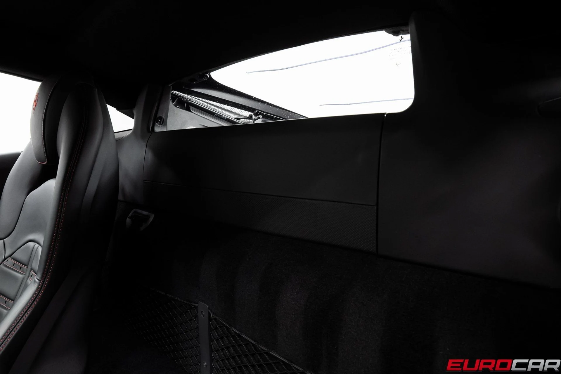 mph040_896728977_image_41_16058a83bd