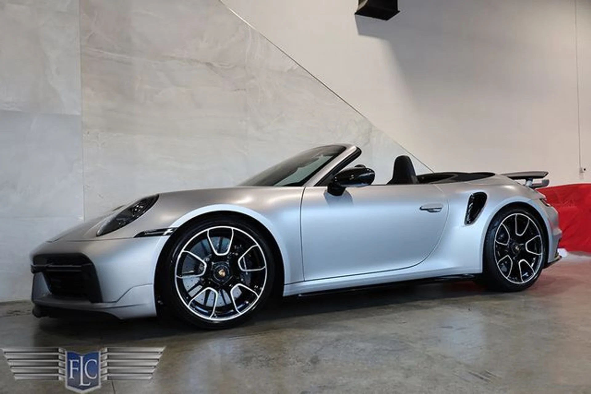 mph040_901983198_used_2025_porsche_911_turboscabriolet_9689_23063481_45_640_8e044c5a12