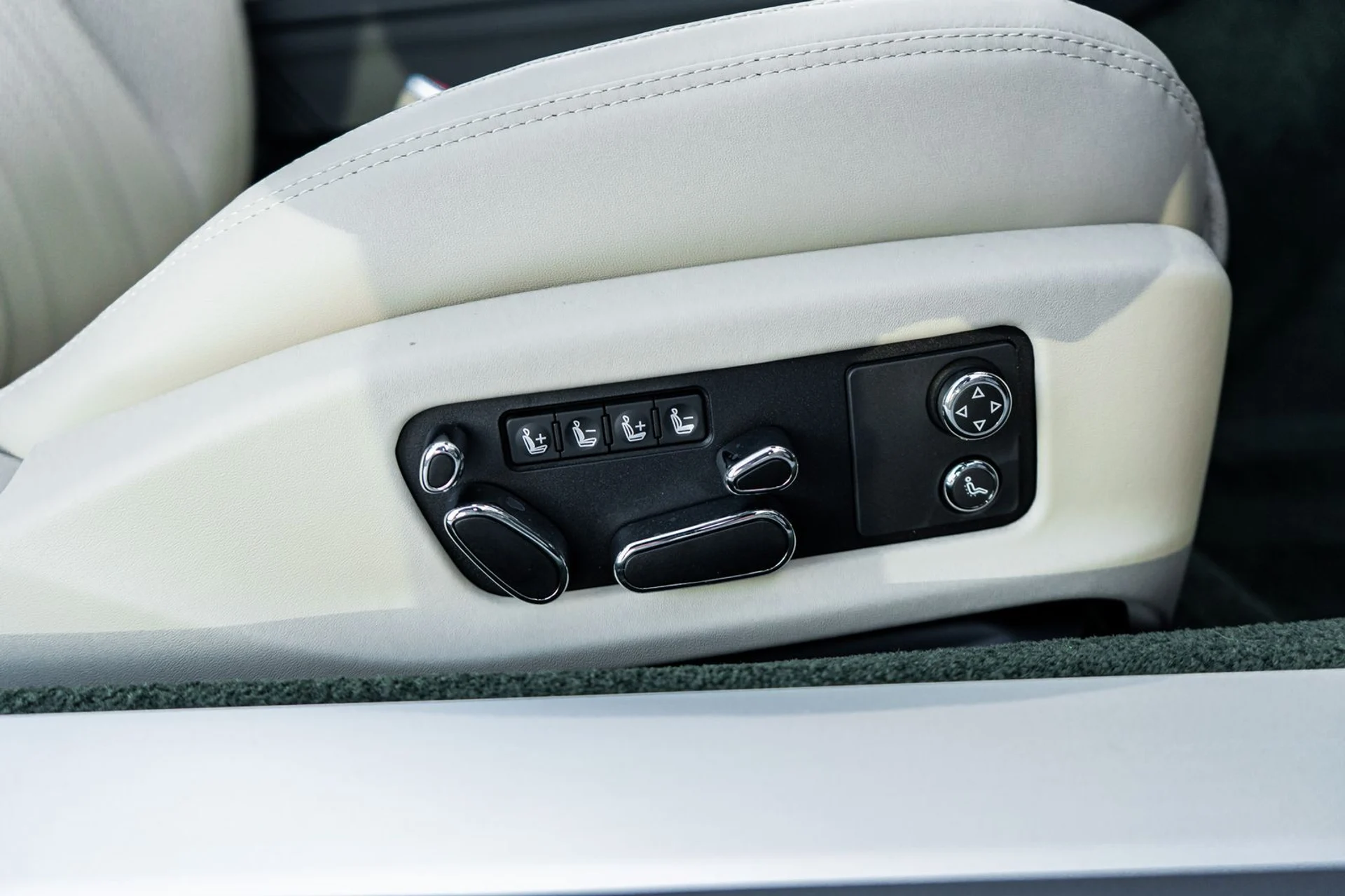 mph040_925290794_00917c2e_4c17_4ffe_8fe8_c5f3a1bb3016_cf4c59a89b