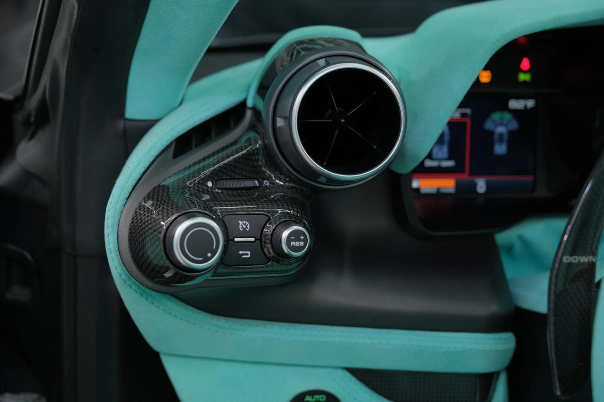 mph040_927327872_58c88d09074e46aa92fce0daef0c9f55_aeaf65b990