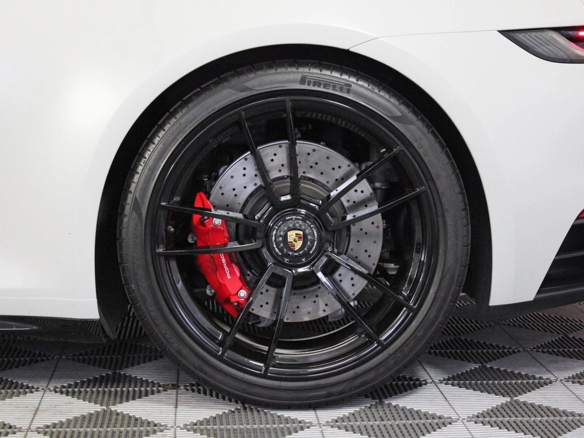 mph040_928020309_41_57d840d5a3