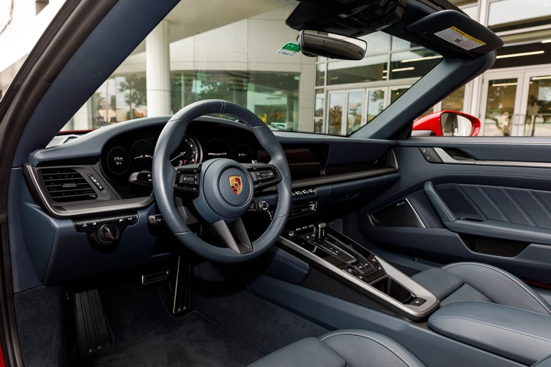 mph040_930761756_644_p44_l_29a36dedae