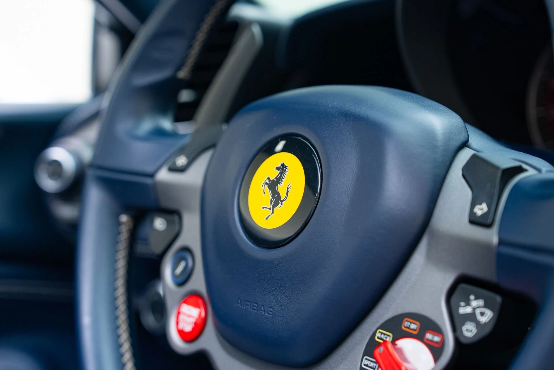 mph040_940095533_Used_2017_Ferrari_488_Spider_1762375342_882105d8ab