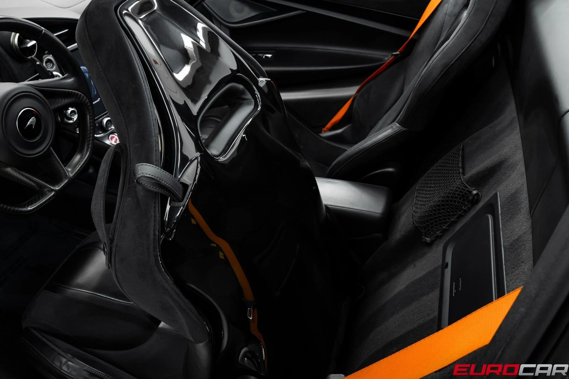 mph040_94426551_image_41_509bc9a642