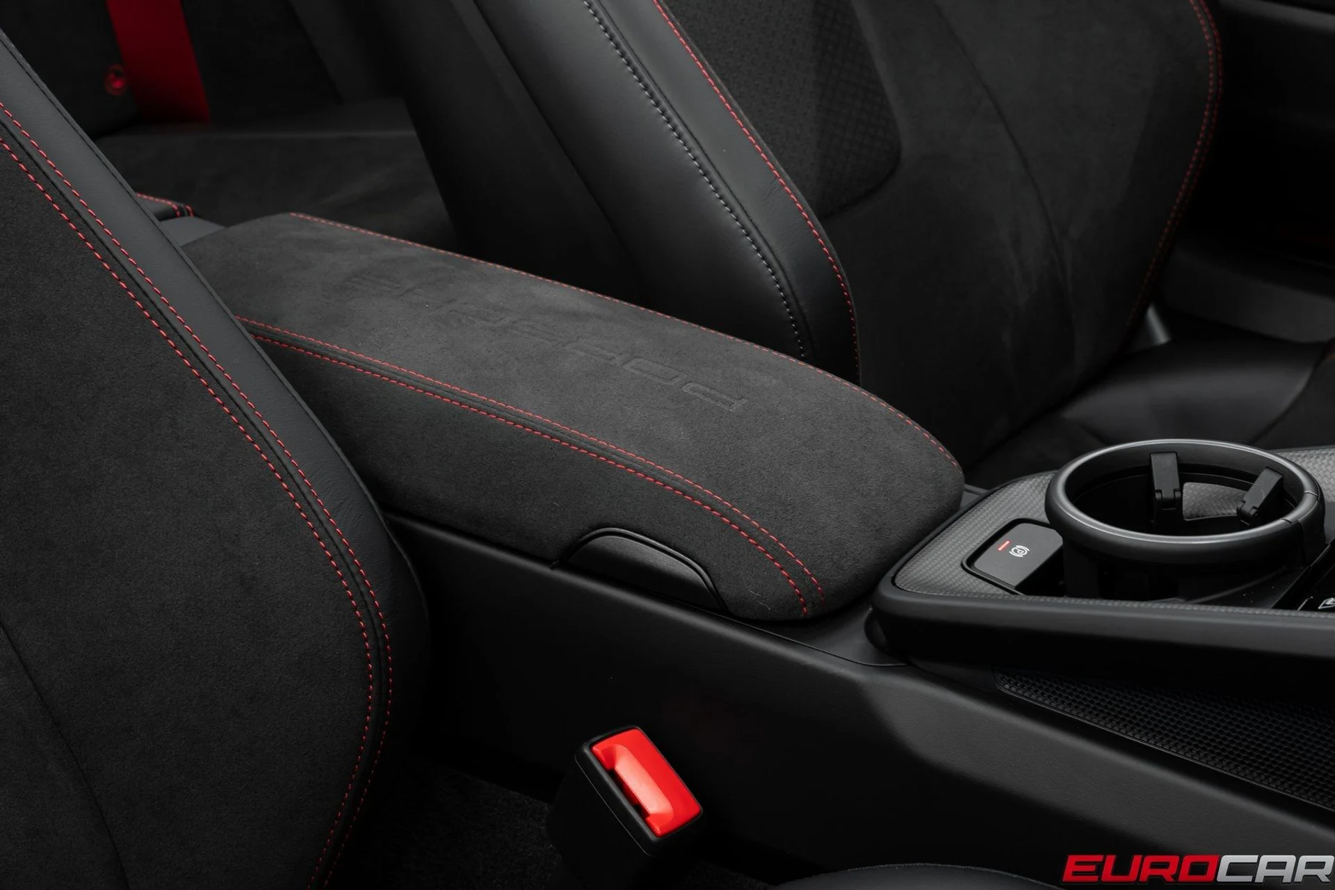 mph040_947302133_image_41_0495730a59