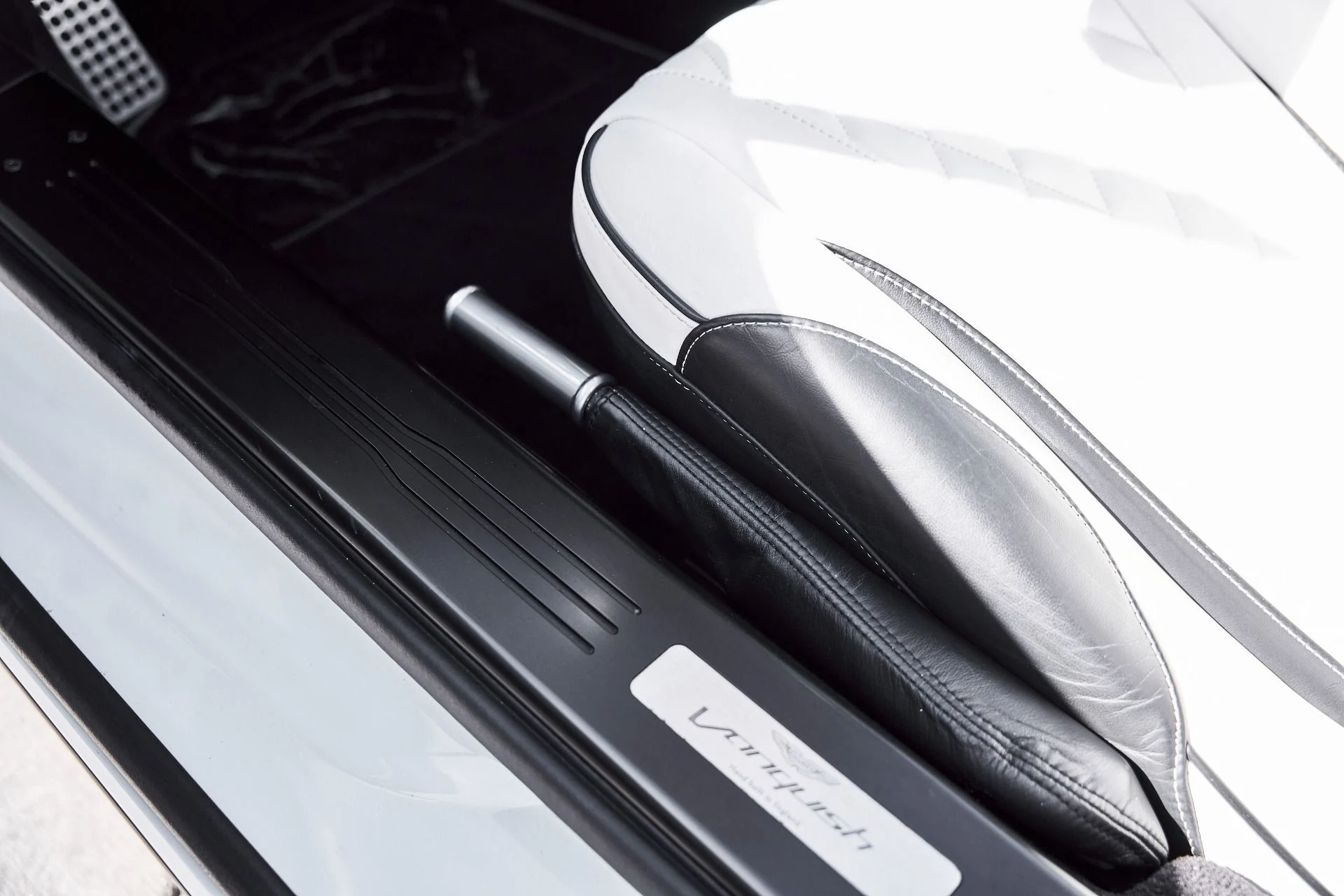 mph040_947883257_Used_2017_Aston_Martin_Vanquish_Volante_1773797520_46c153b75d