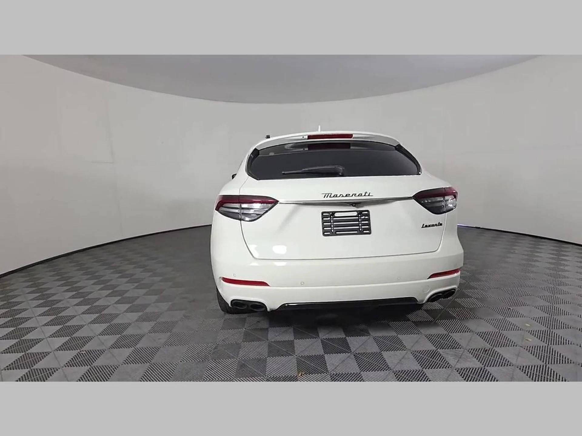 mph040_948221994_ba093591a6221e0025f844f945e206cf_54966fd8f3