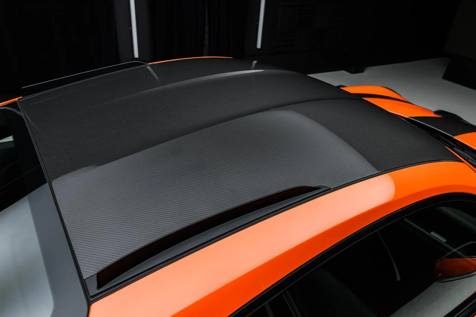 mph040_948433884_6769f05ae610115845f9c35fa205ffb9_6e20628584