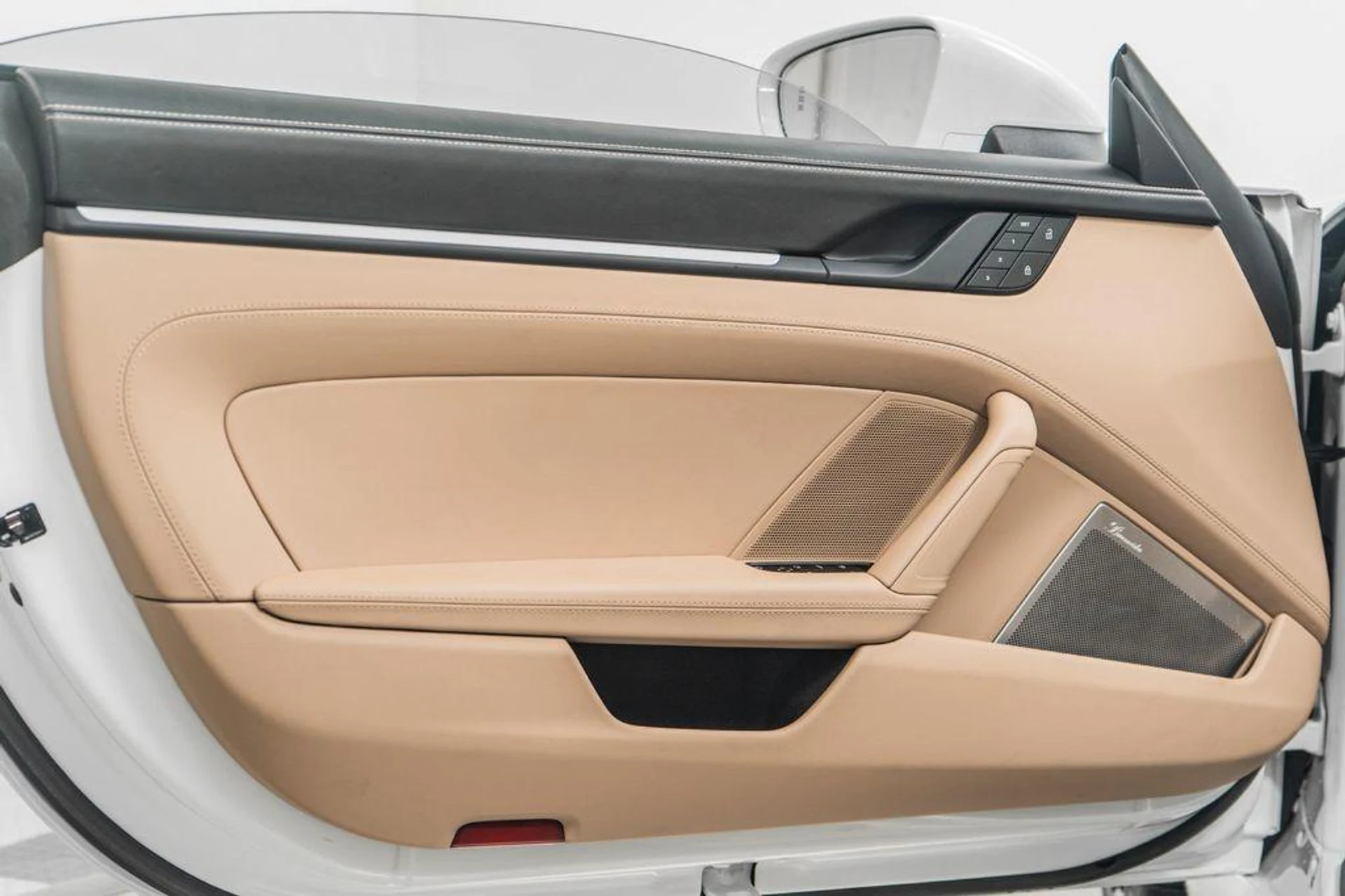 mph040_956774843_BB_Lb_B0n_PLF_9_Tjh_Sth8_OL_7_Cslkwk_ba1b2ed8ee