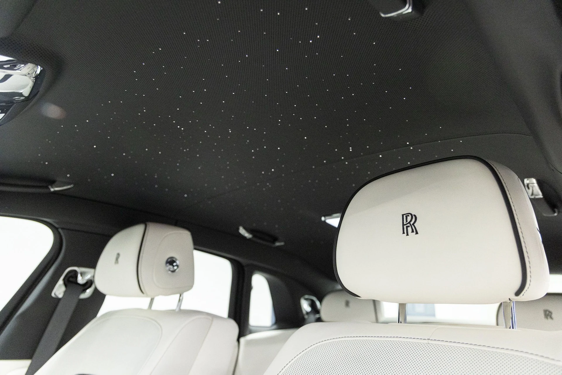 mph040_965869014_77844541076fe6f9879cc5e0a287f1c7x_f46a97f345