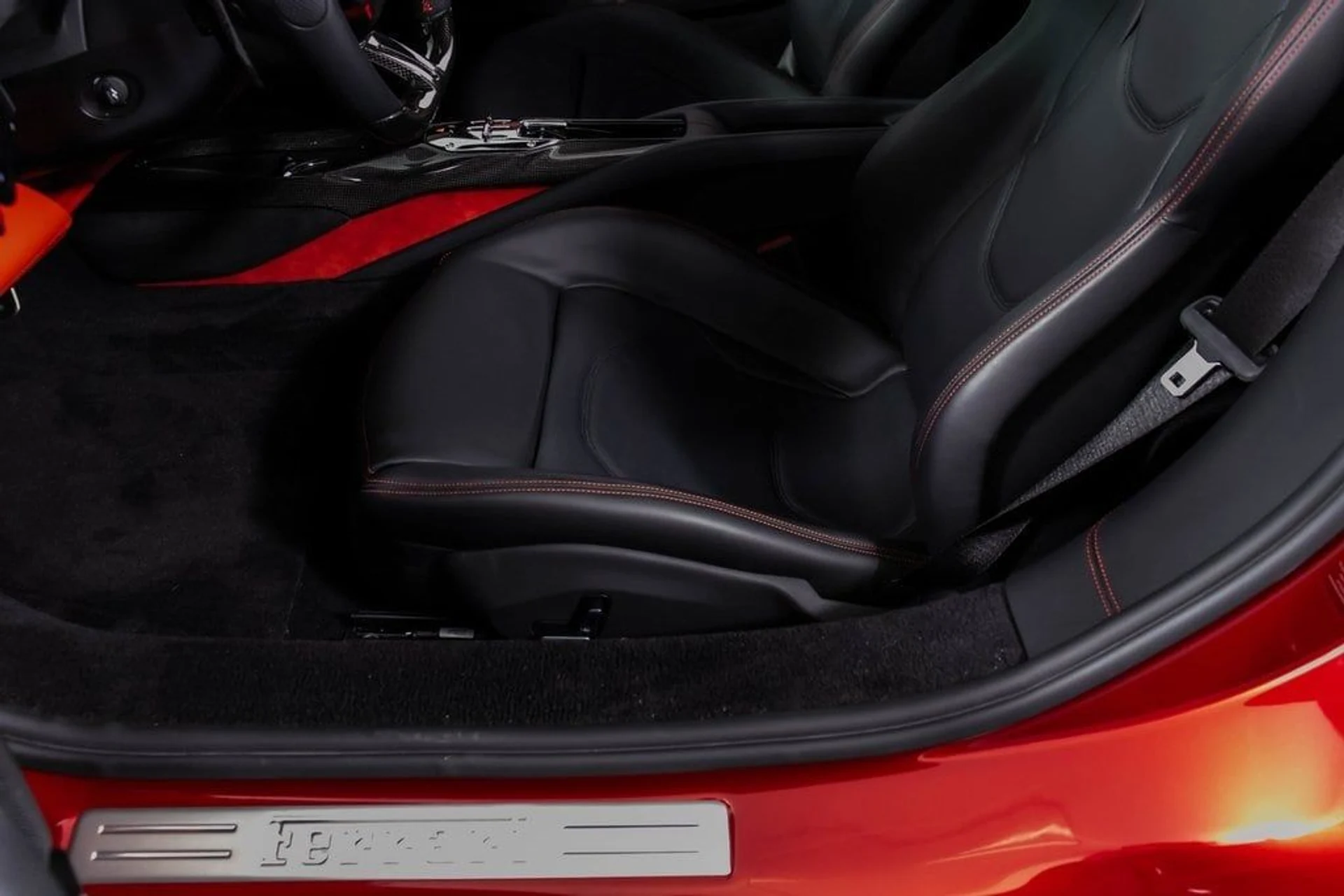 mph040_972807096_d873040fbf5512845141687ab07502e6x_14b8f37168