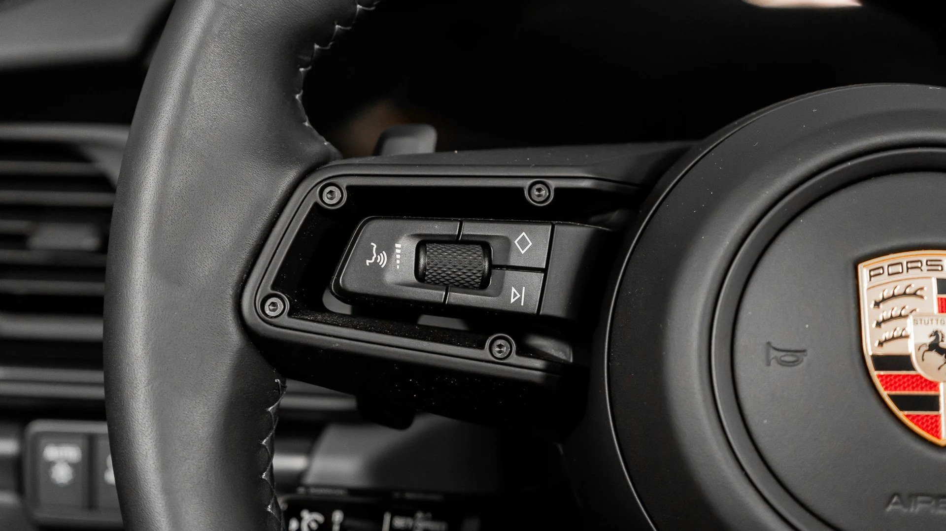 mph040_97706896_content_homenetiol_com_2001243_2130496_0x0_4d37cf9c0a5e40828a1bd7d493d83a00_55179c8fa1