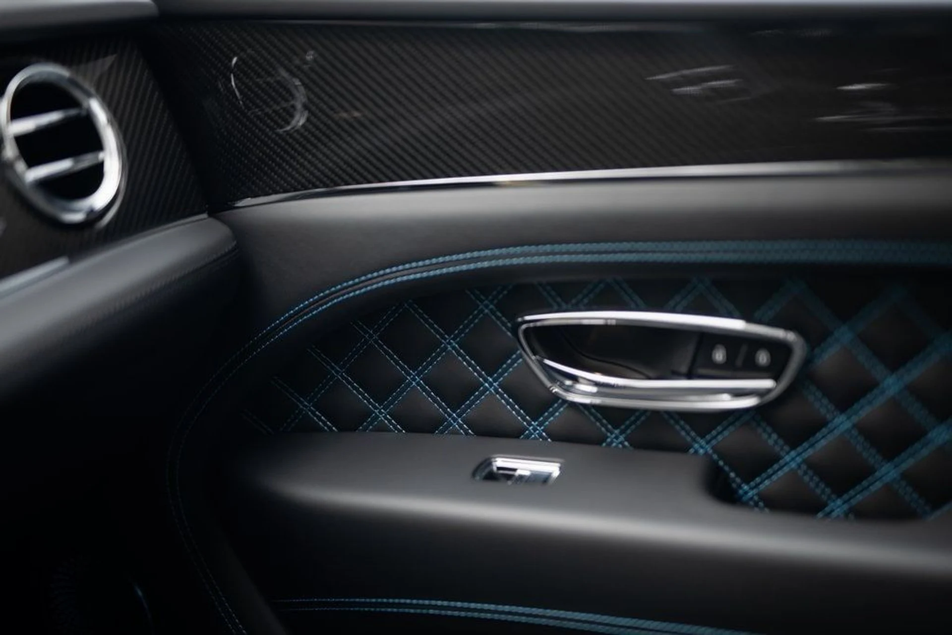 mph040_979594234_2579a25b7fd5047aff8ddf5f8df731a7x_f7f507e20e