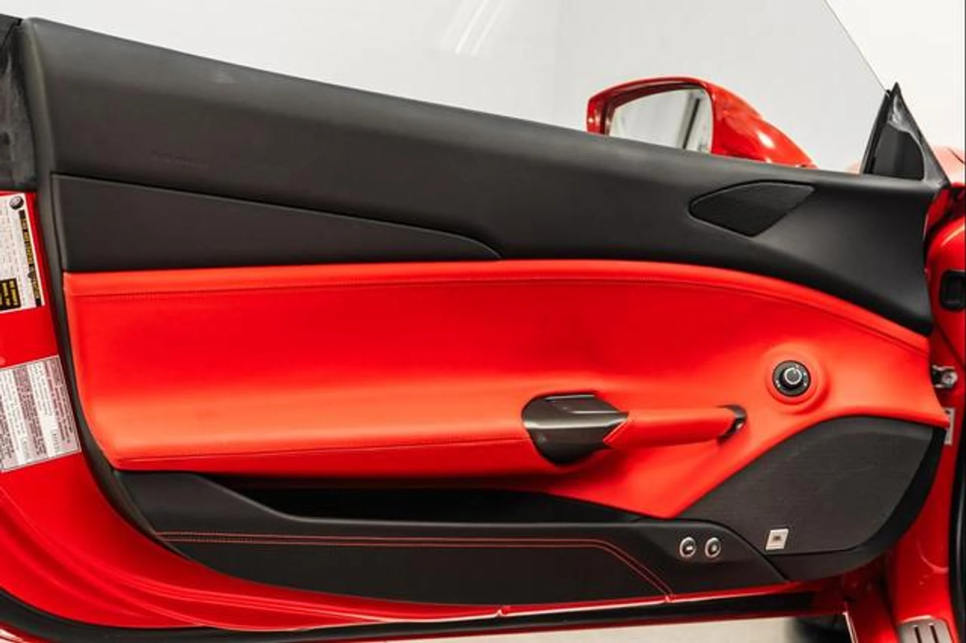 mph040_99664178_f_Wg_V_Xkxb09_ETY_Sn_Kl_D_Yf_Sx_Cv_N_Ew_6fb726523b