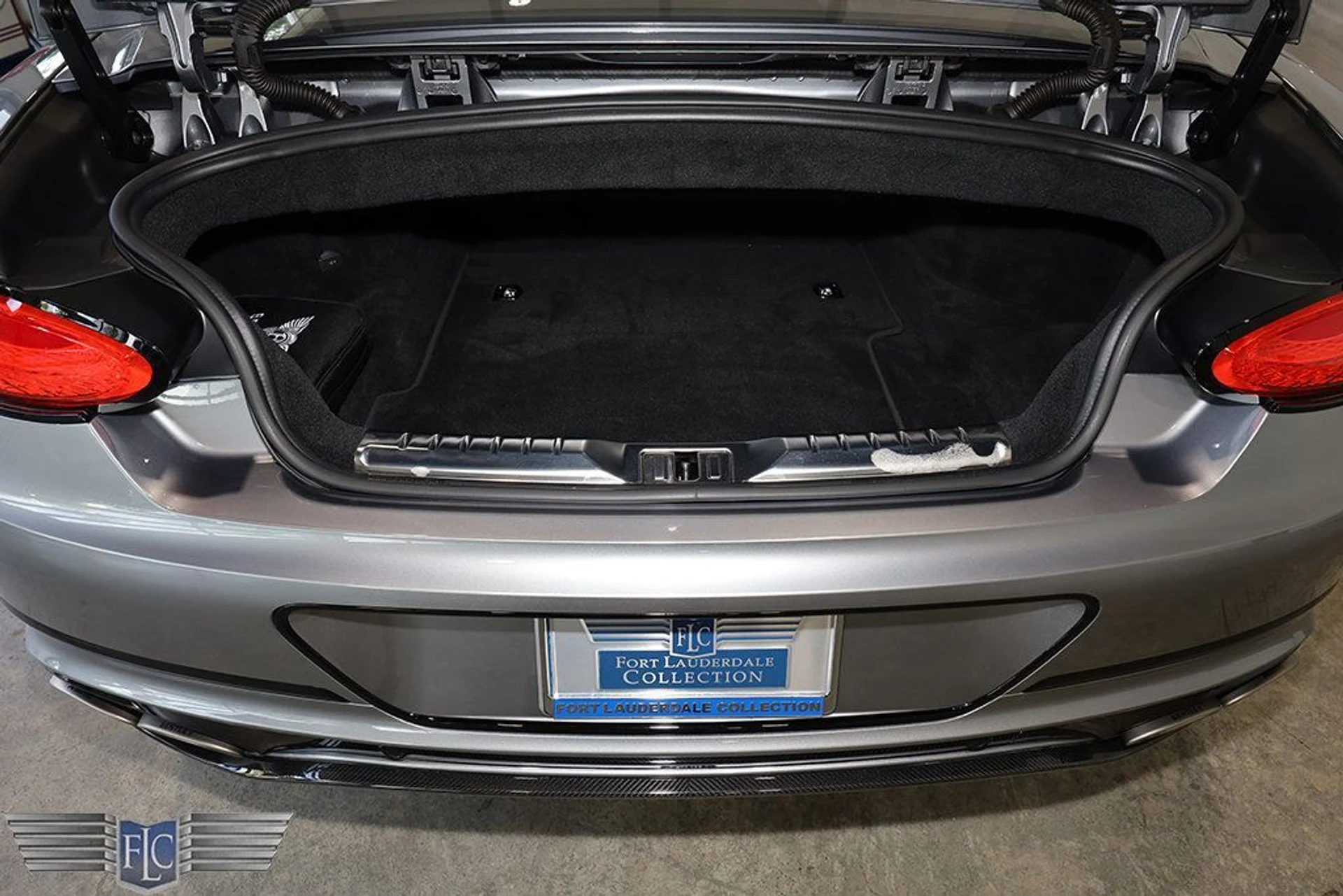 mph040_997040567_used_2022_bentley_continental_gtcspeedconvertible_9689_22880687_41_1024_777dde7260