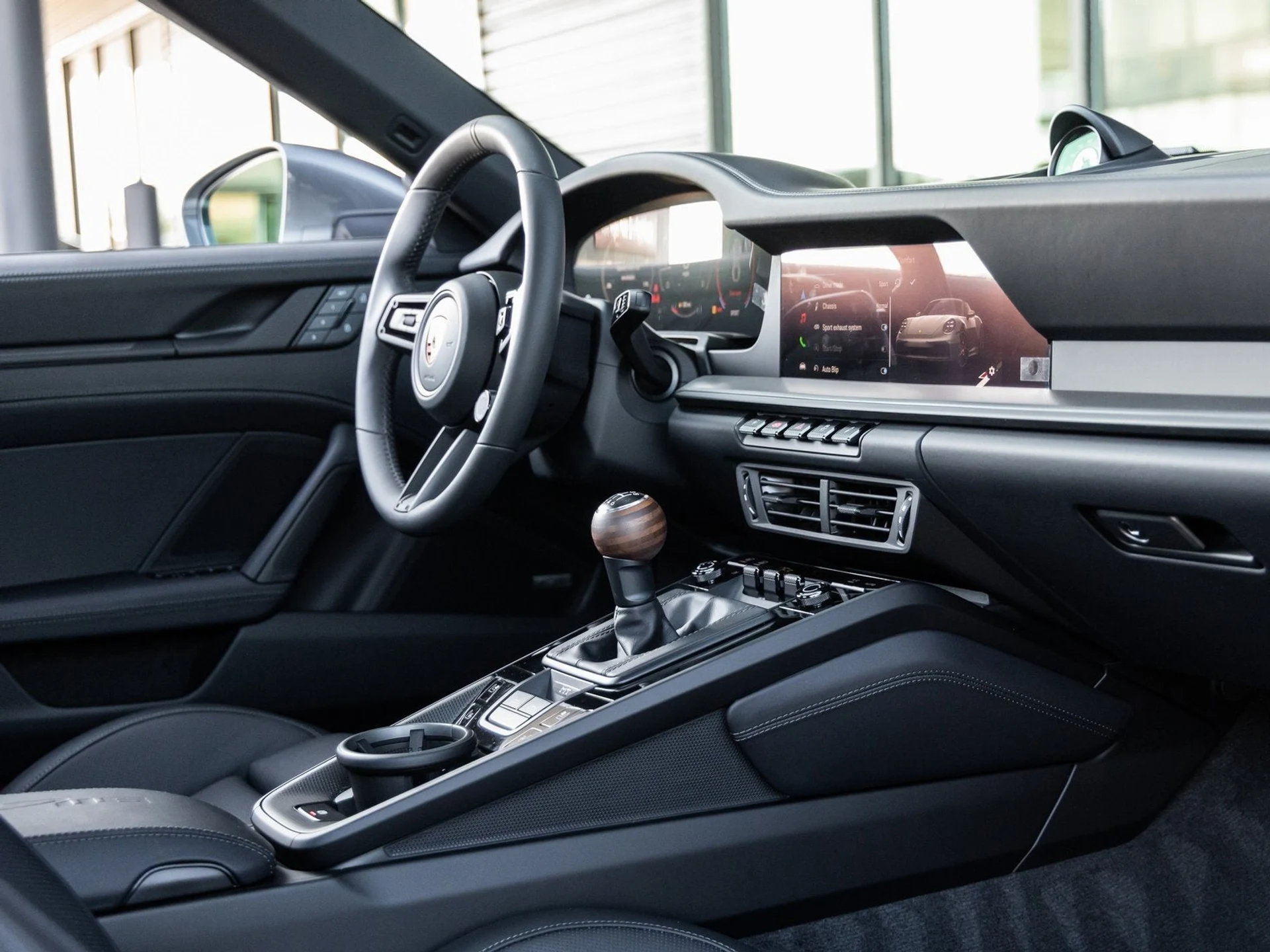 mph040_998179690_41_8313a29648