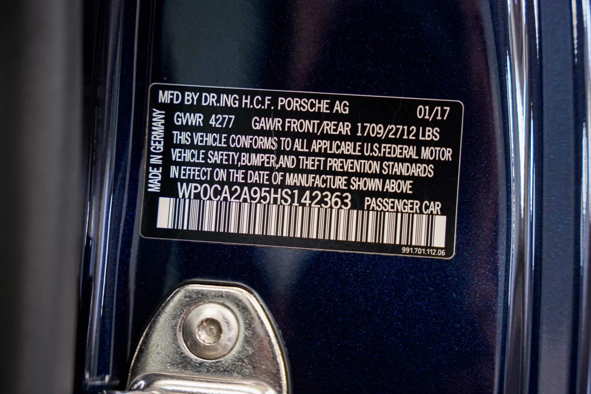 mph040_998789411_bc82f0092533300332e026b75827c949x_dee79f73ad