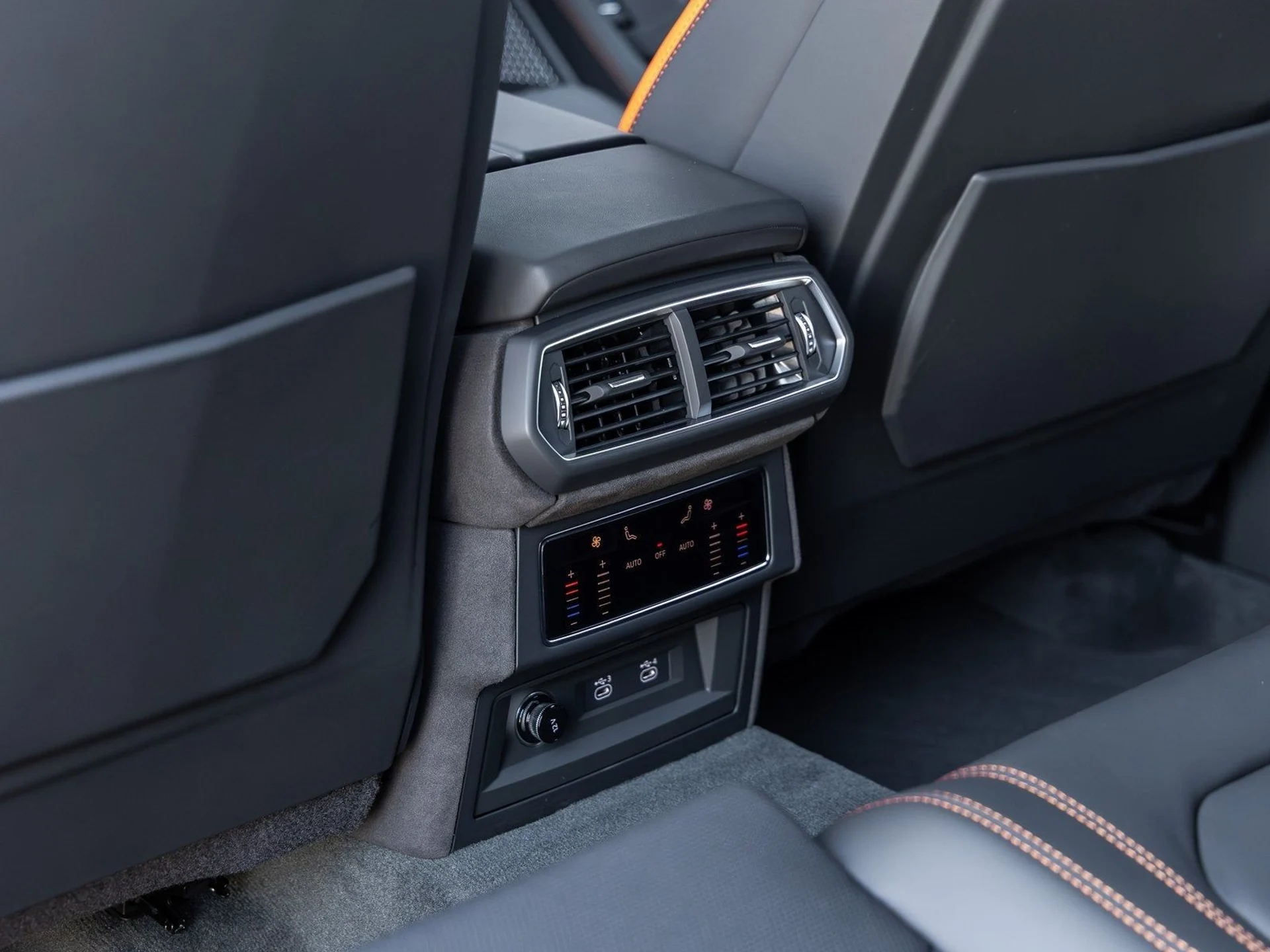 mph040_998881129_41_25c2d46b36