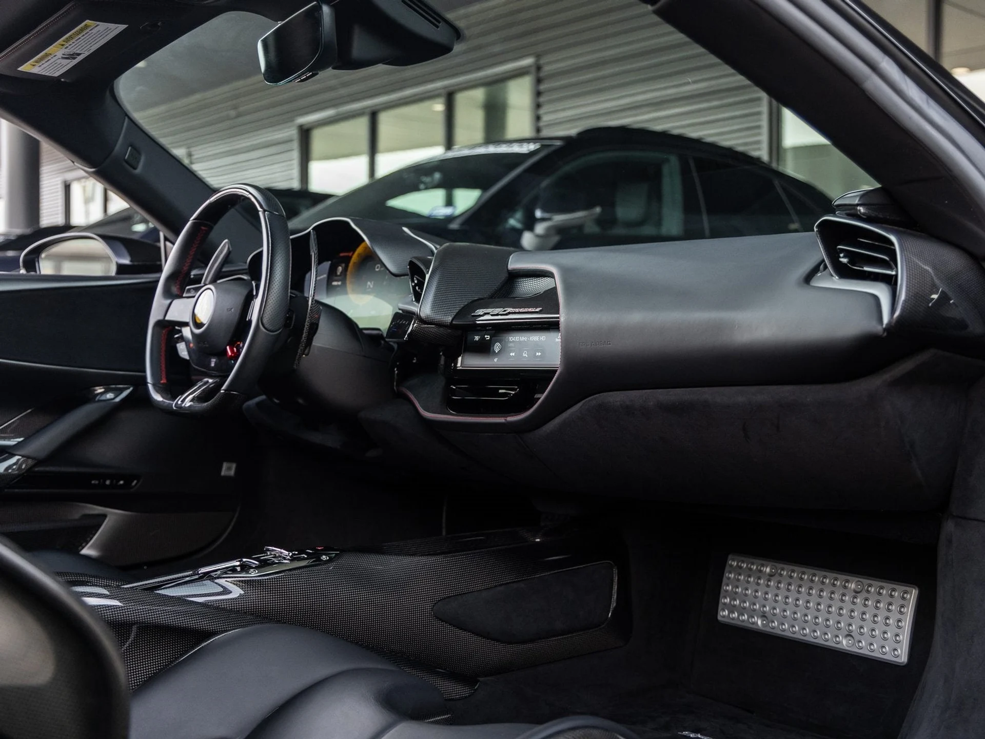 mph041_1009132725_42_b2f9545050