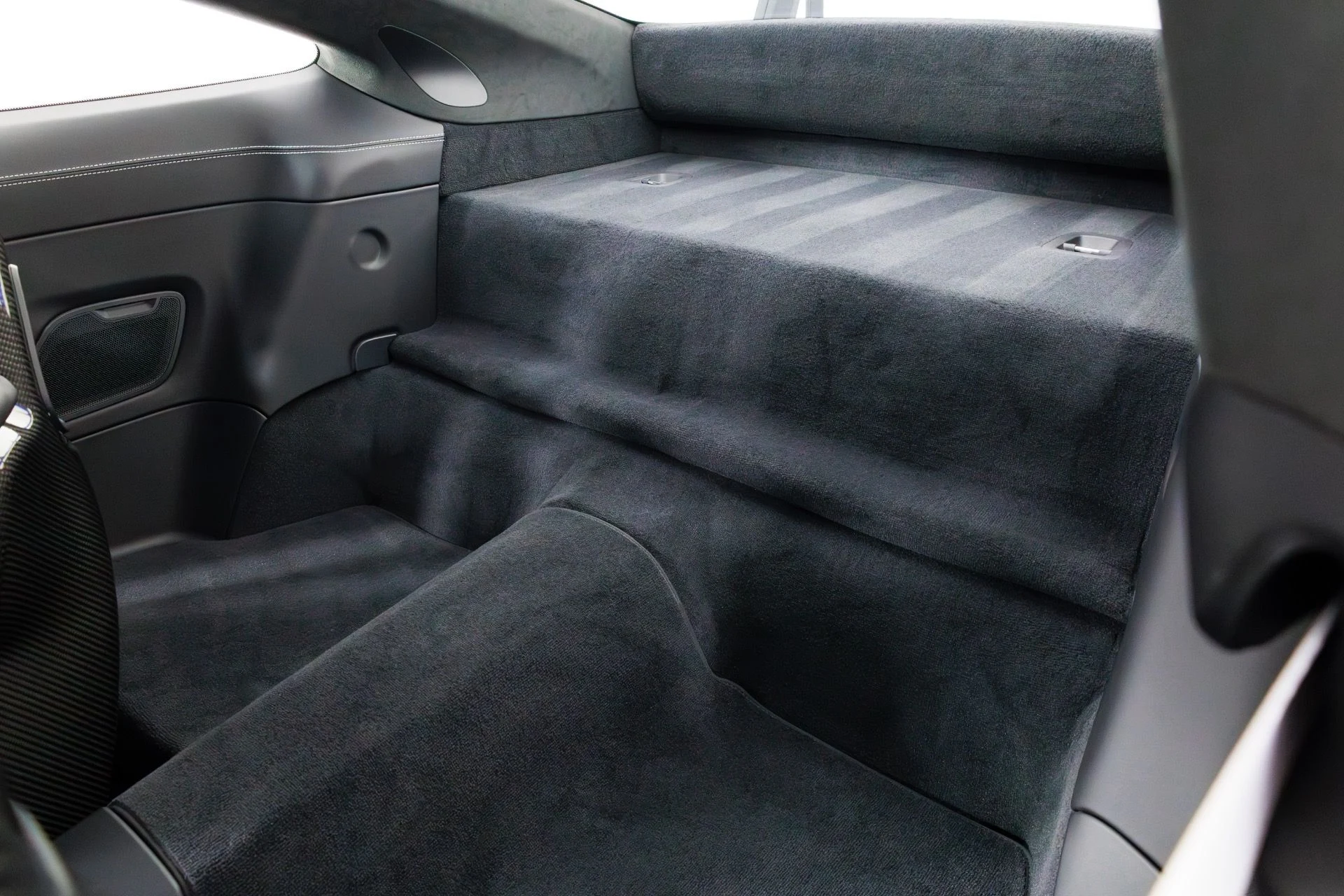 mph041_1012057546_Used_2024_Porsche_911_GT_3_RS_1771372590_c650659158