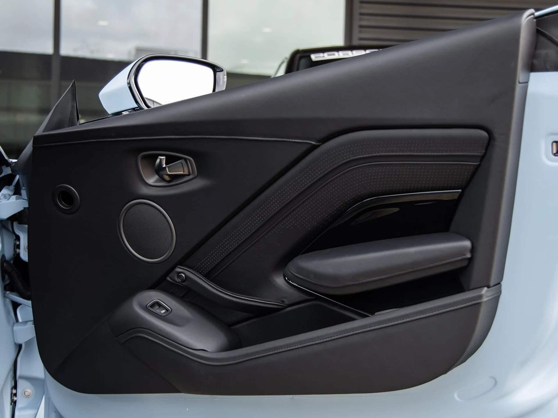 mph041_1017658133_42_c69ed5fb01