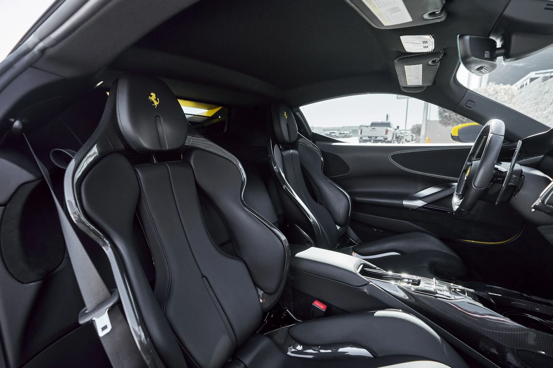 mph041_1021194453_Used_2022_Ferrari_SF_90_Stradale_Base_1762462393_4334075f11