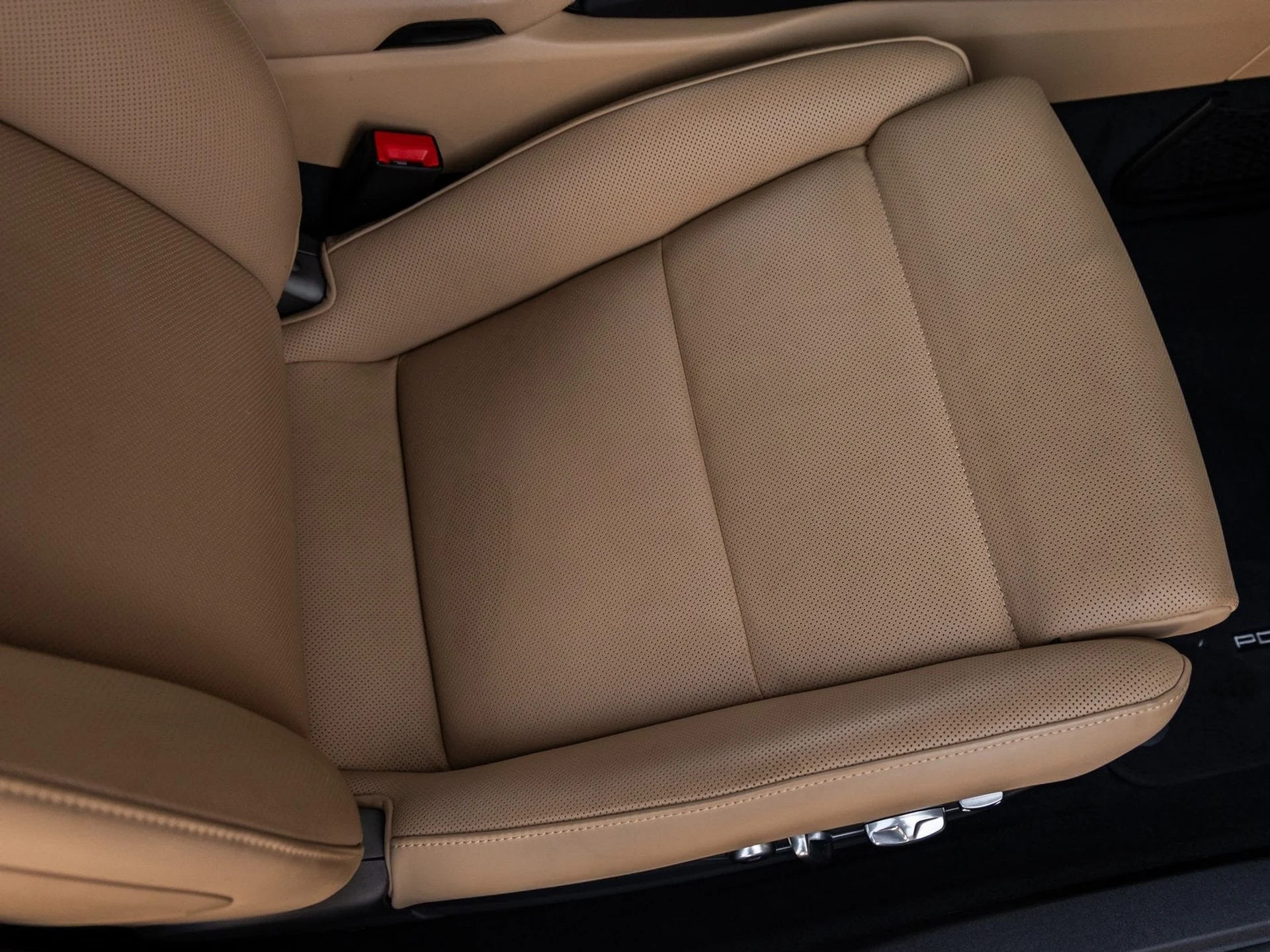 mph041_1034867356_42_2fda59966d