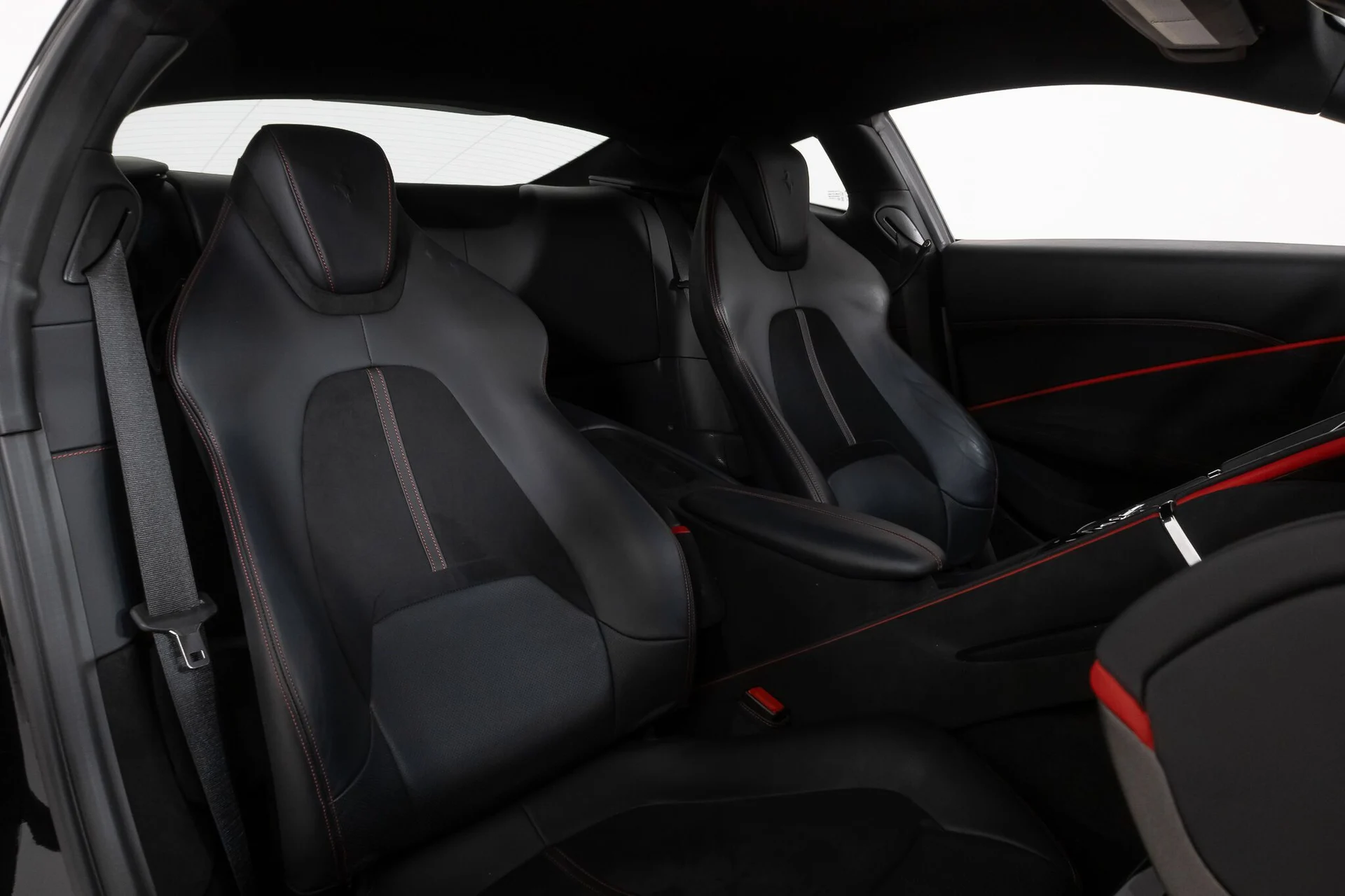 mph041_1038065563_b561ffff56b96416d256dcca88b9ef4f_efa2186712