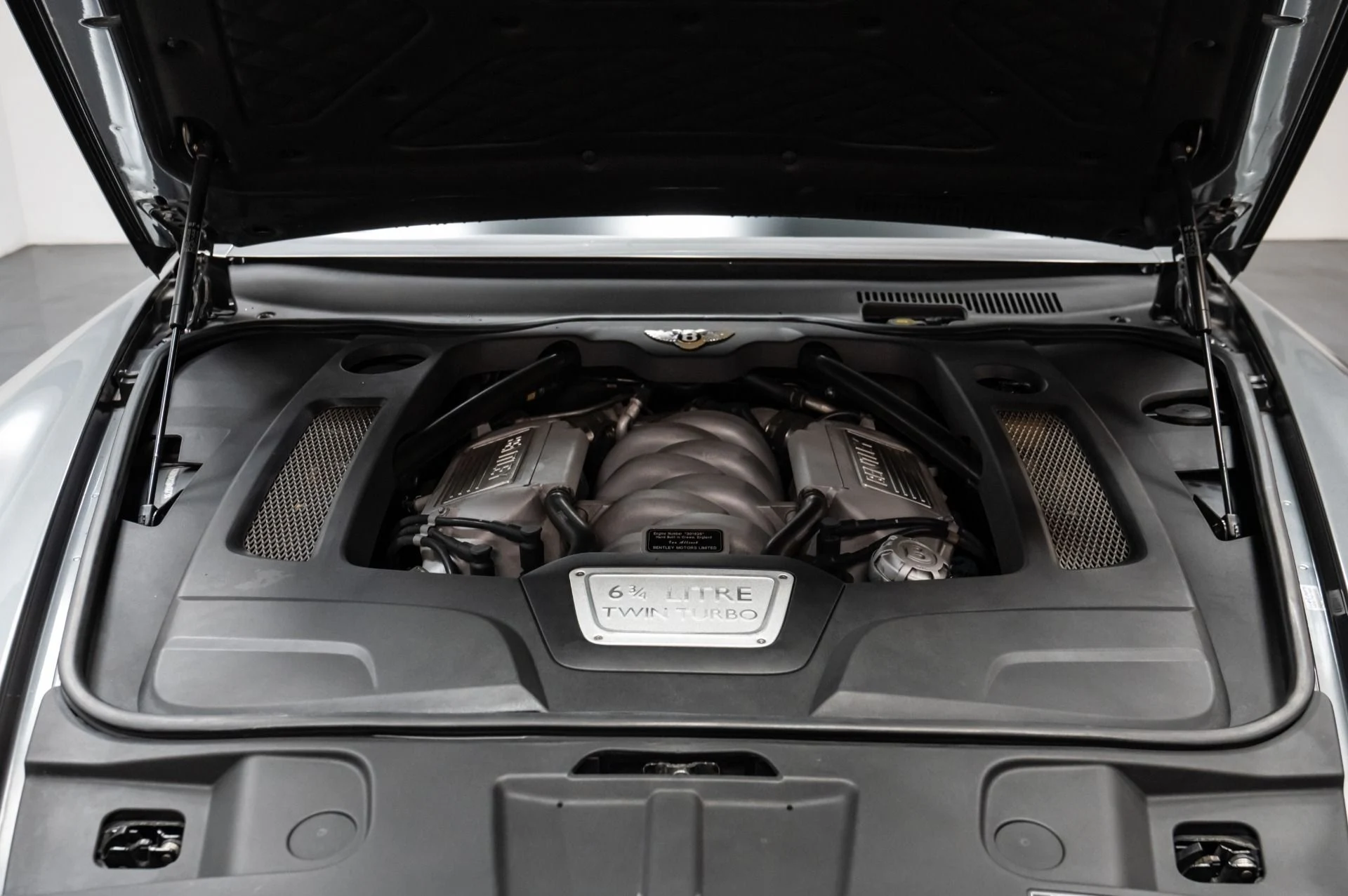 mph041_1040620171_Used_2012_Bentley_Mulsanne_1752678989_28977c3784