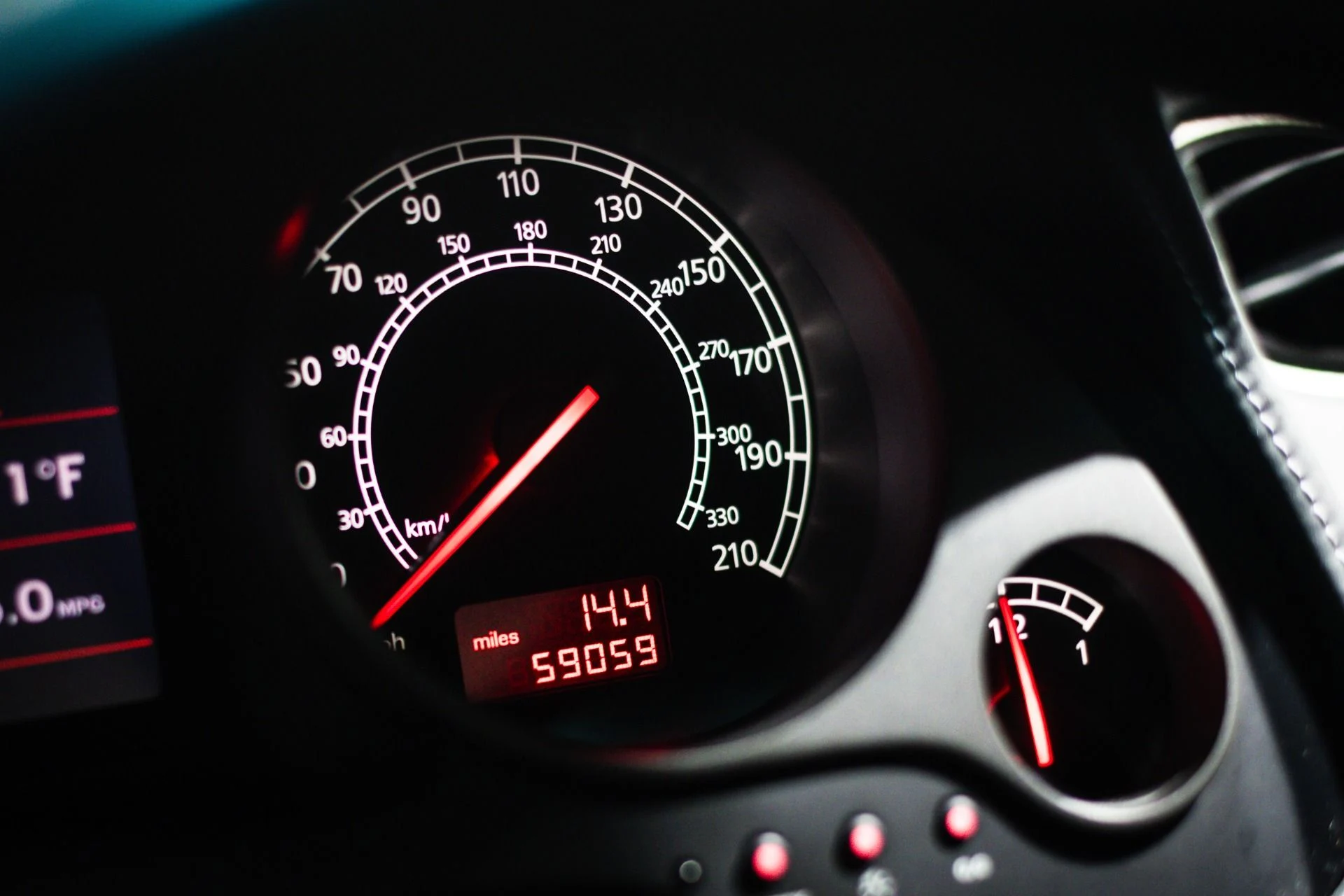 mph041_106699440_Used_2004_Lamborghini_Gallardo_6_speed_Tasteful_Mods_1774502025_e9fcc9dde7