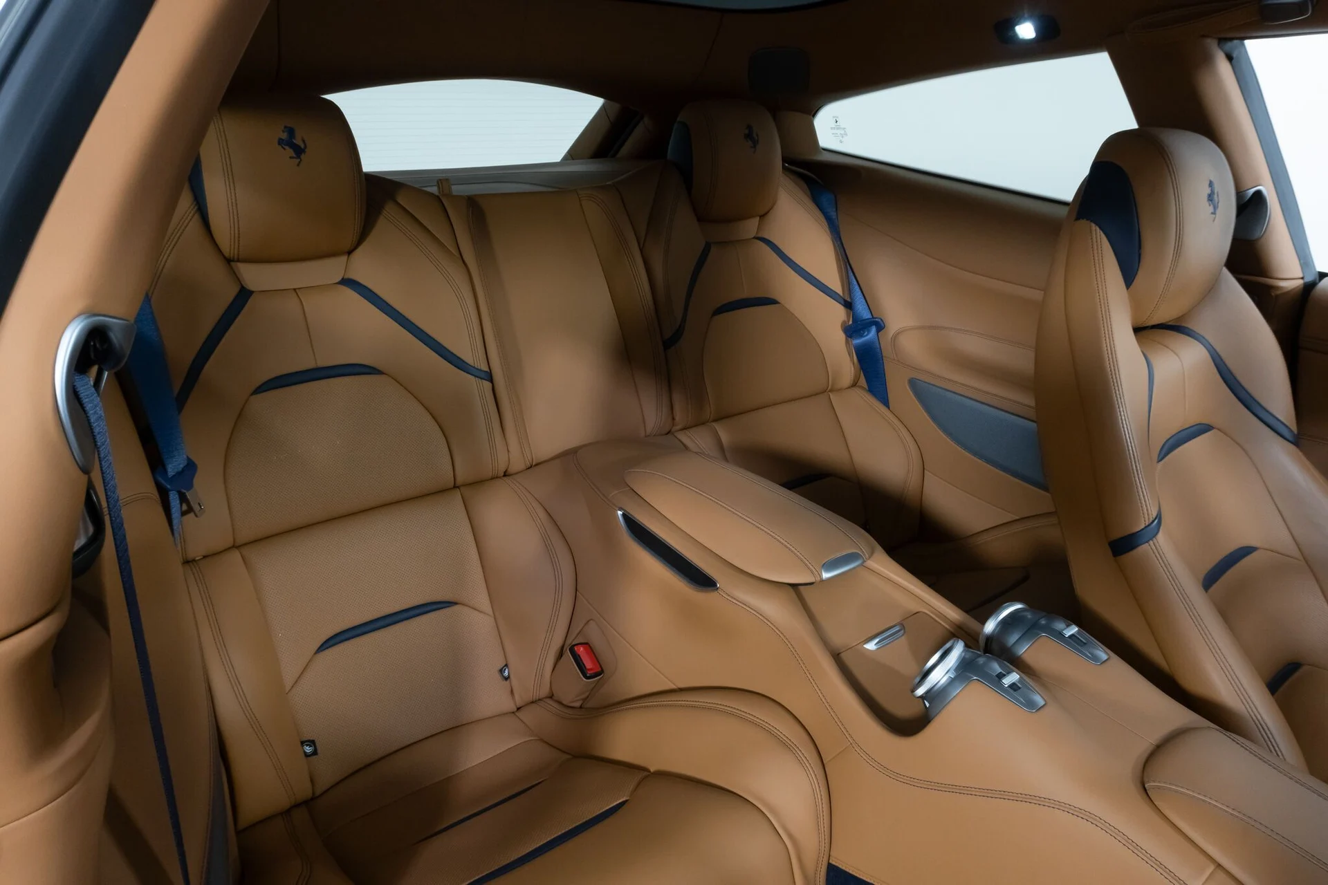 mph041_1069831263_ed4a44521c66fc975a3f5234ddcb7376_9db5f585eb