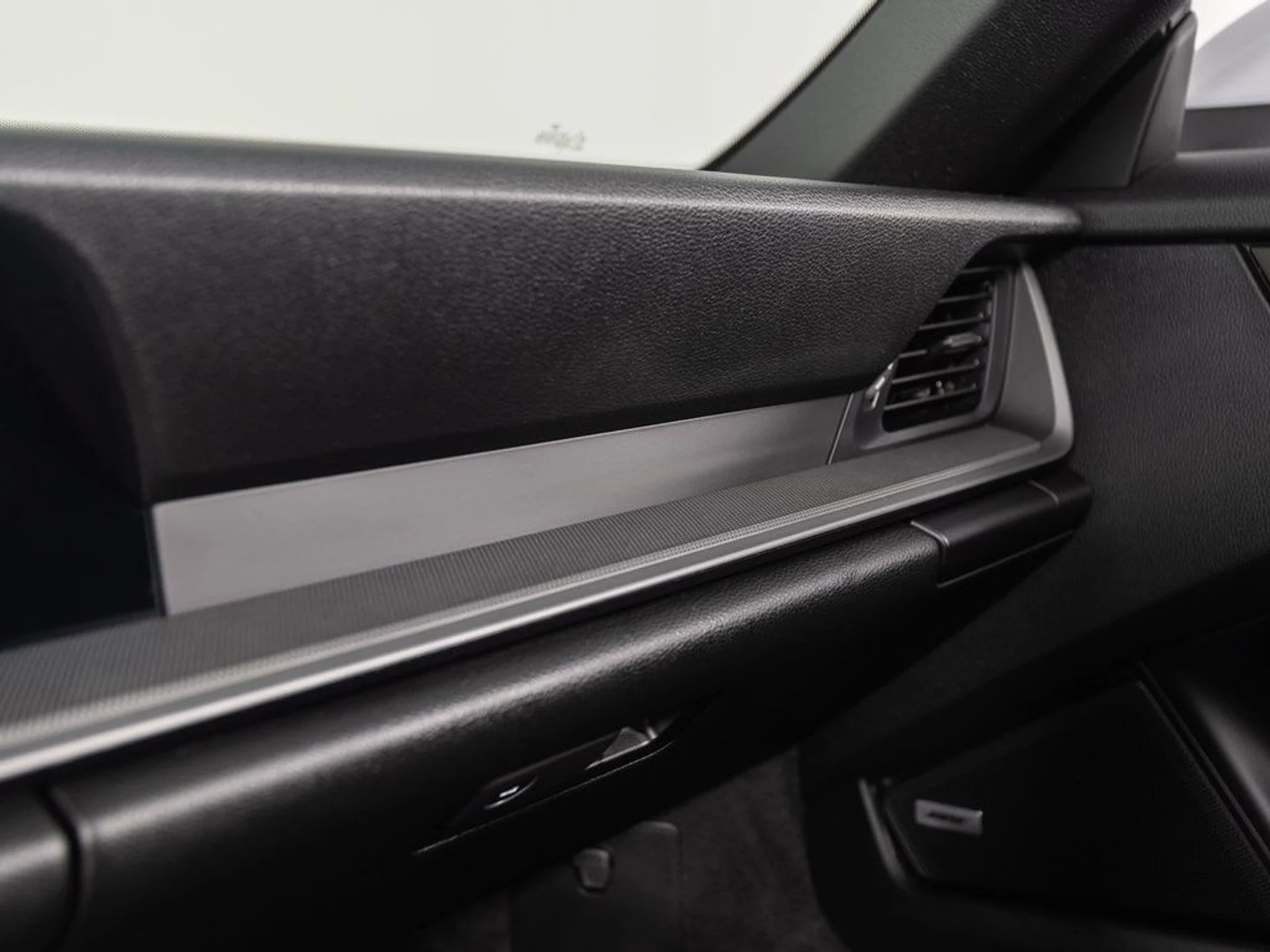 mph041_1086007650_99aa16c3fac9351cc9489c7e6399df28x_8765d6eeae