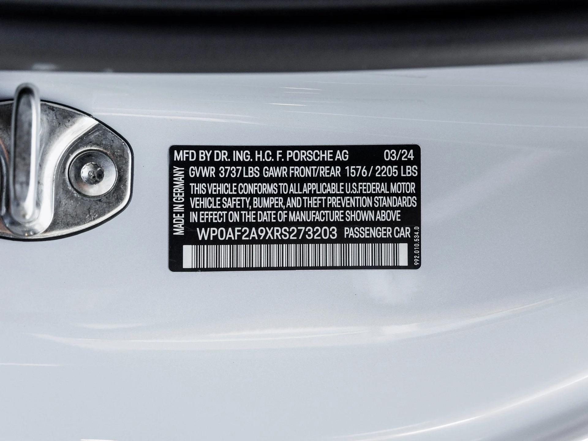 mph041_112350346_42_1b521d74bc