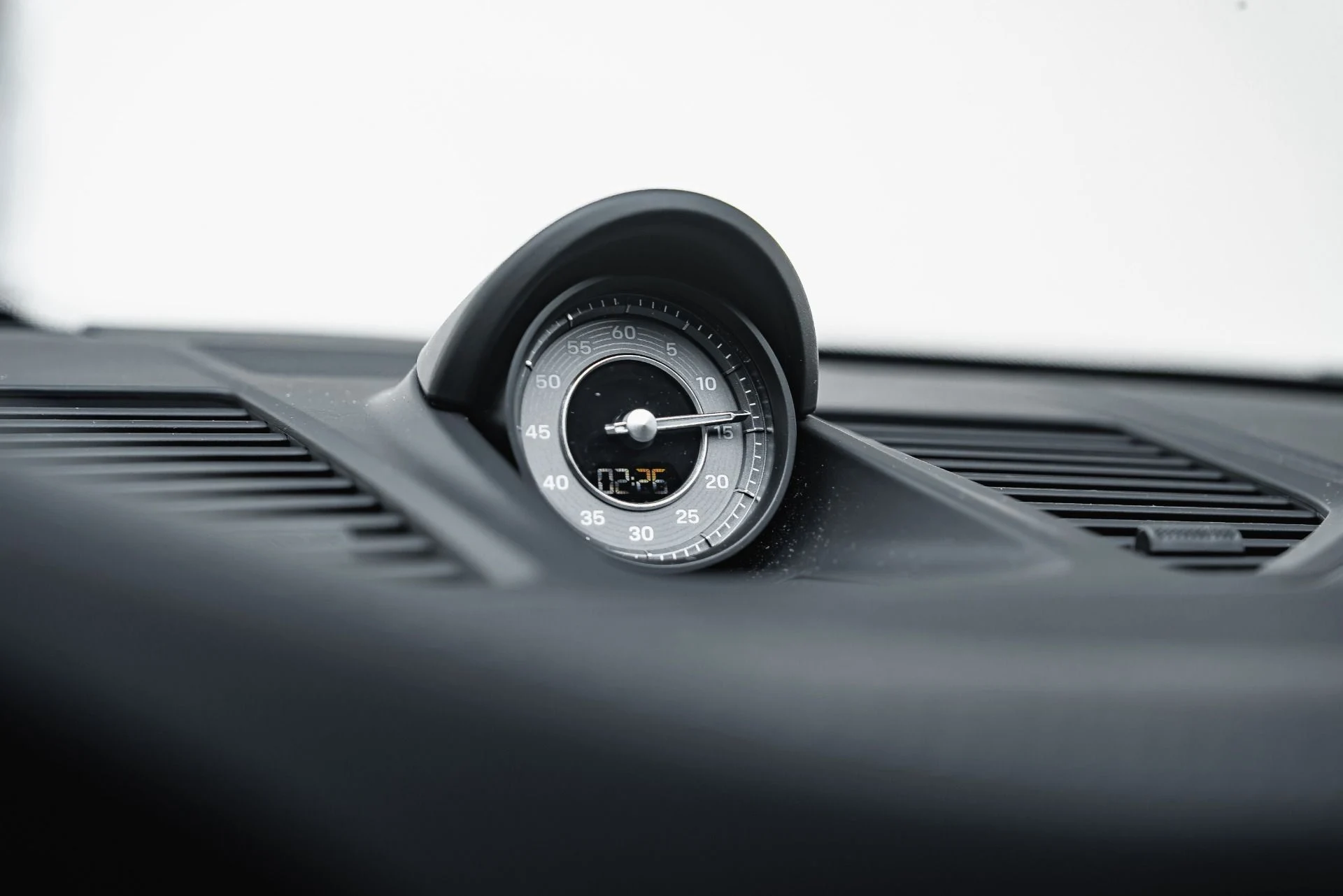mph041_1131353158_Used_2023_Porsche_911_Turbo_S_1791240075_dcf2a7166d