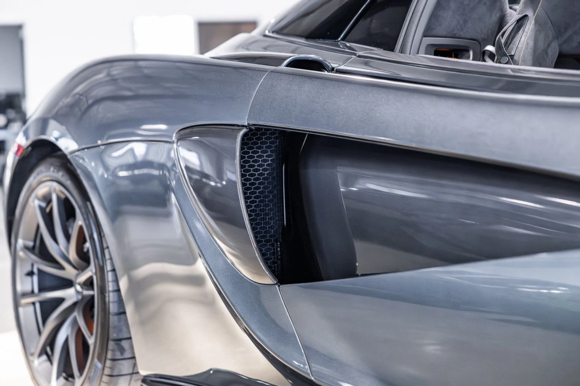 mph041_1132437515_BQ_e4c837989a