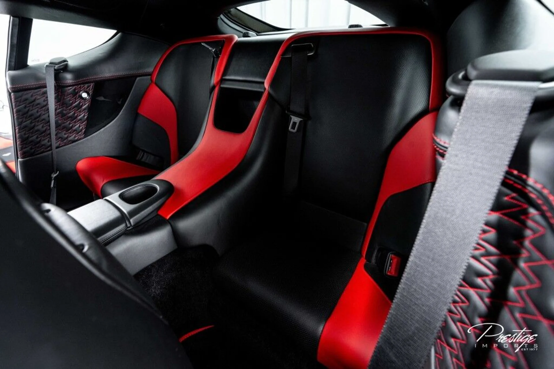 mph041_113252543_2cacb3ab778cc48e4afaeb2c95ad6dcd_060aeb4db9