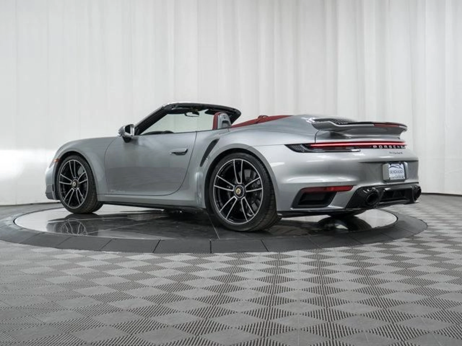 mph041_1133708704_Gsyrml2k_Y6cx_T6a3_Bt0kcp_X4ztw_4809be51cb