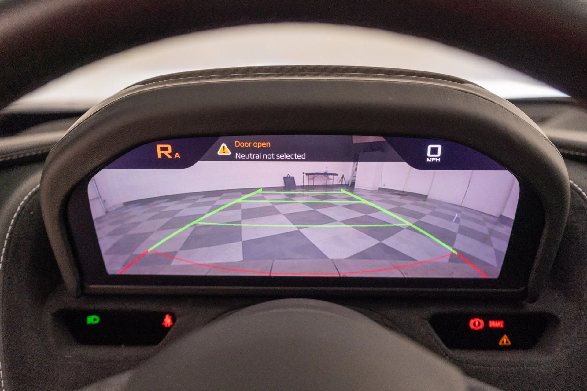 mph041_1138993706_Used_2019_Mc_Laren_720_S_Luxury_MSO_paint_color_Gorilla_Glass_Roof_Carbon_Packs_1_and_2_1765568029_edb7e60c01