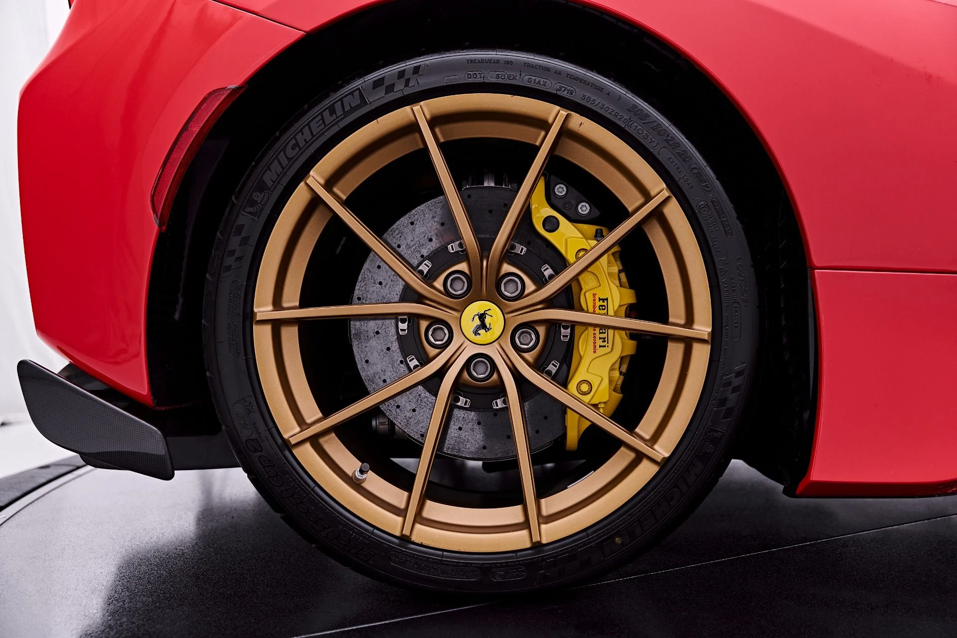 mph041_1139995510_Used_2020_Ferrari_488_Pista_1783794360_95fa5d9477