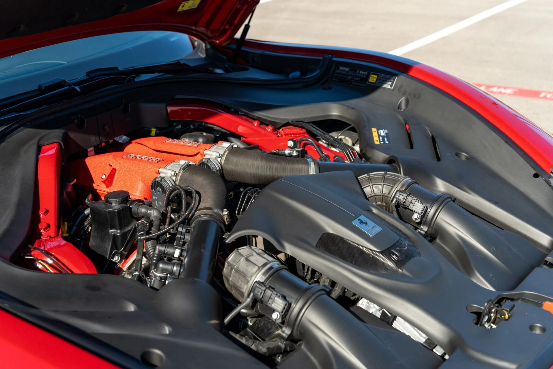 mph041_1152290273_Used_2022_Ferrari_Roma_1780679445_3ffd0ad40b