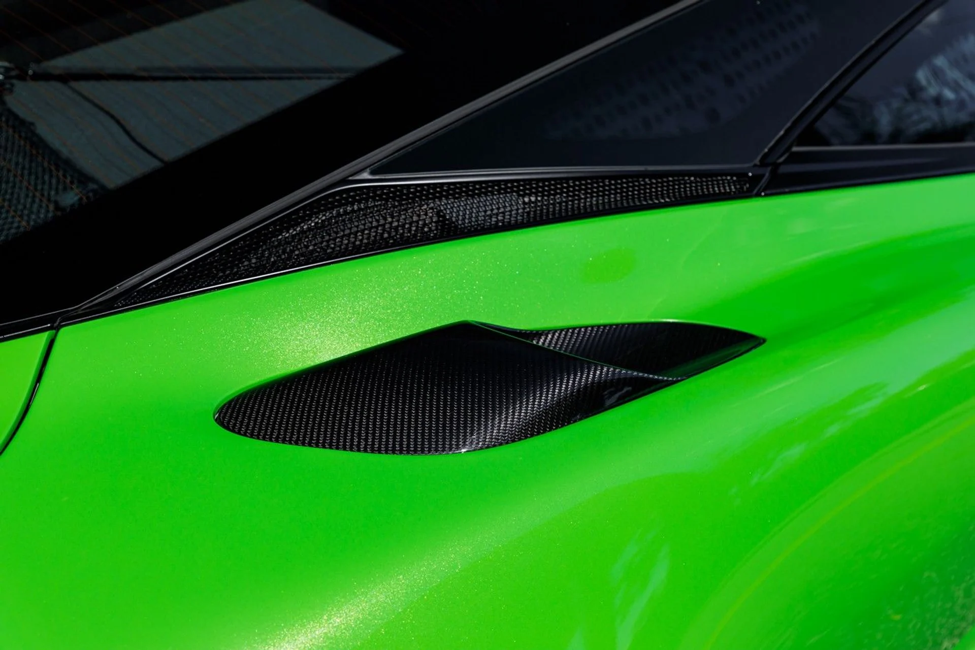 mph041_1171122464_466_p42_l_96dd05bb46