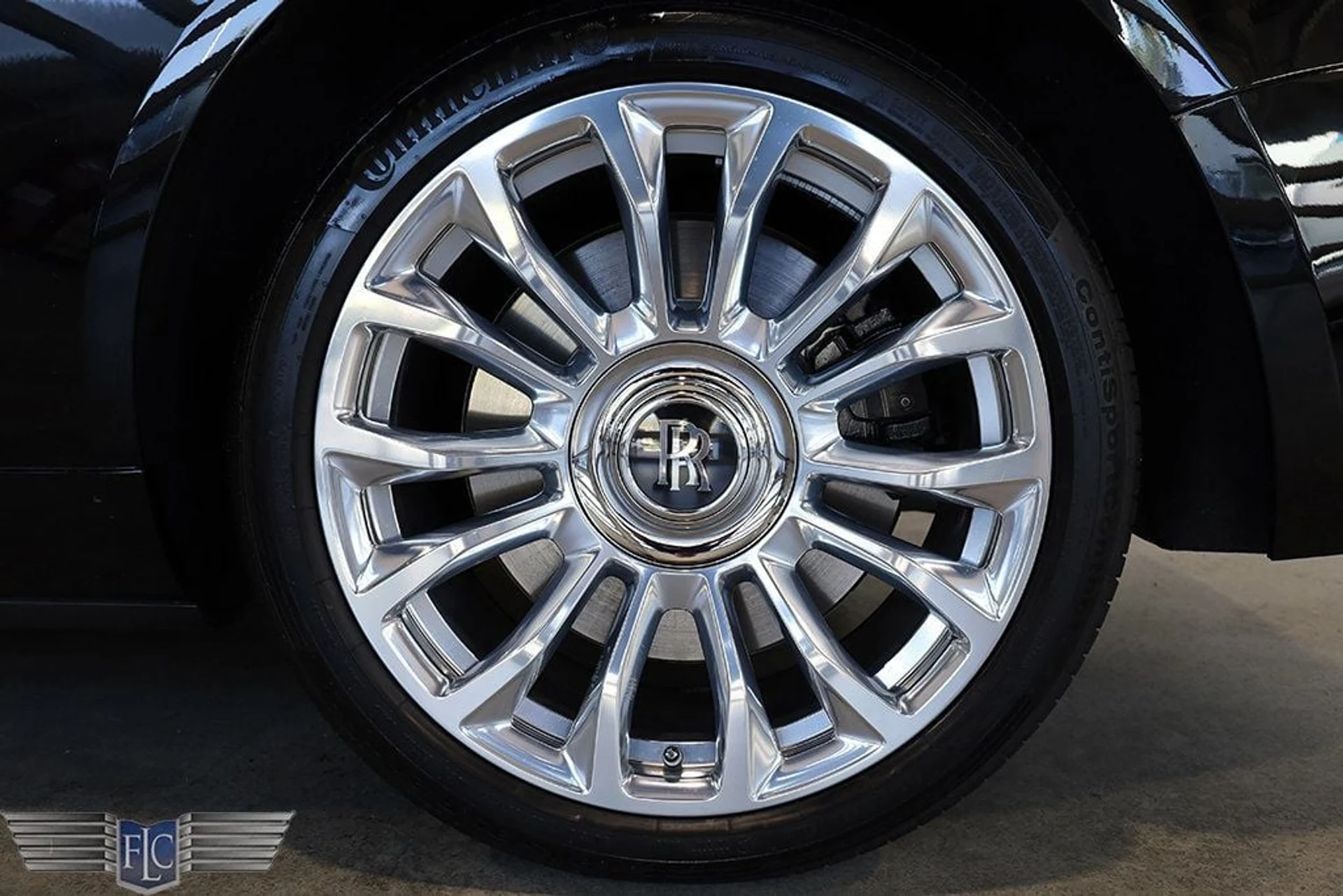 mph041_1179535293_used_2021_rolls_royce_dawn_convertible_9689_22905952_42_1024_441731329f