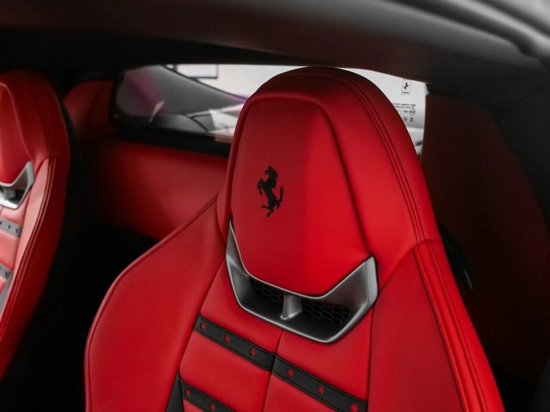 mph041_1203297479_42_23fa8b25bf