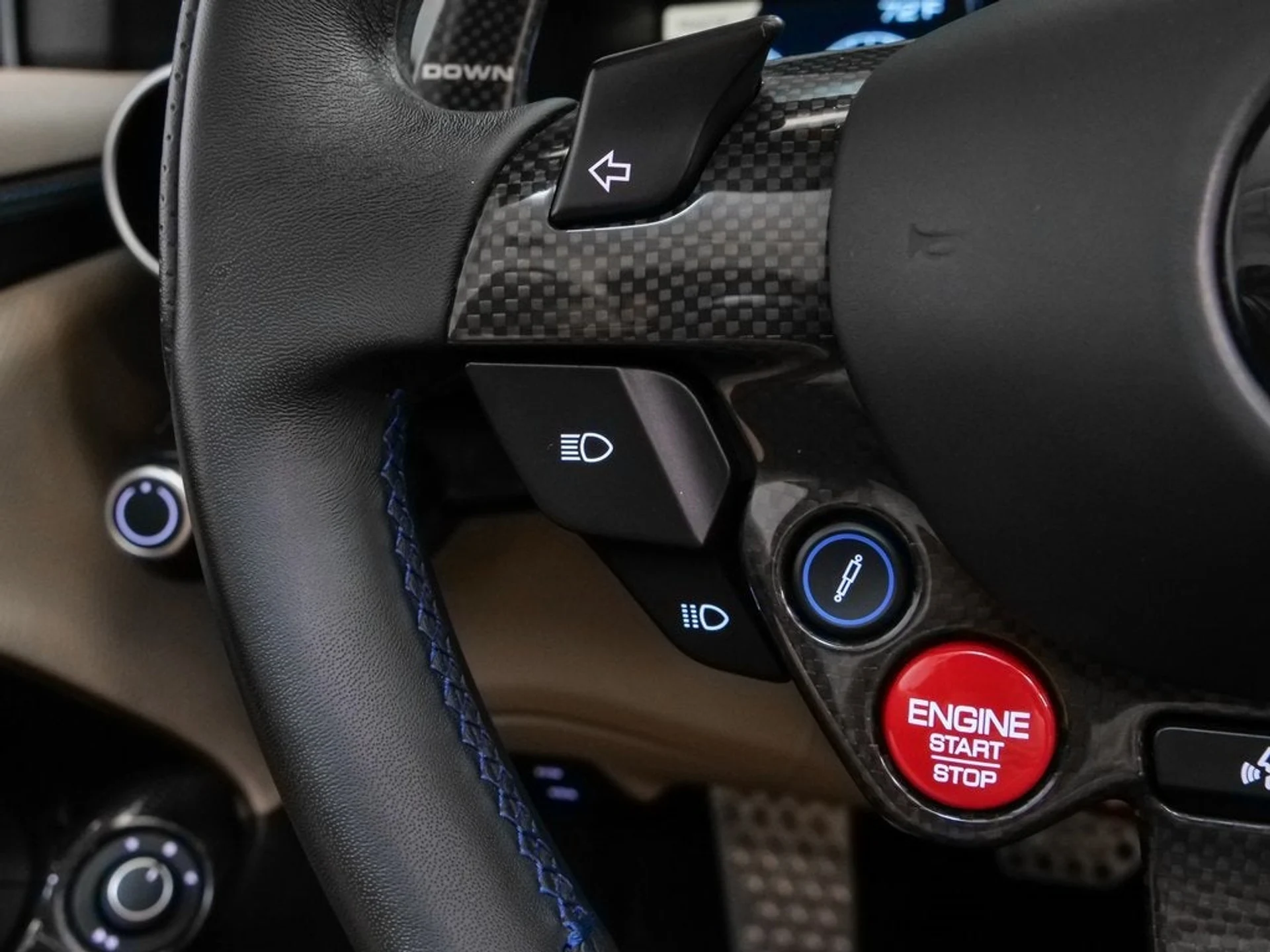 mph041_120573946_42_bb2d6ea352