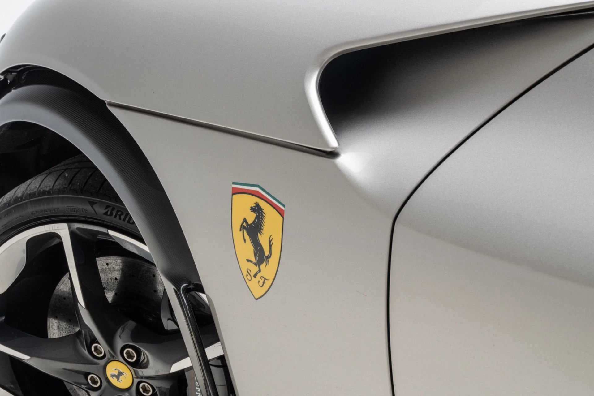 mph041_1209168049_Used_2024_Ferrari_Purosangue_1772737011_2b812d60c4