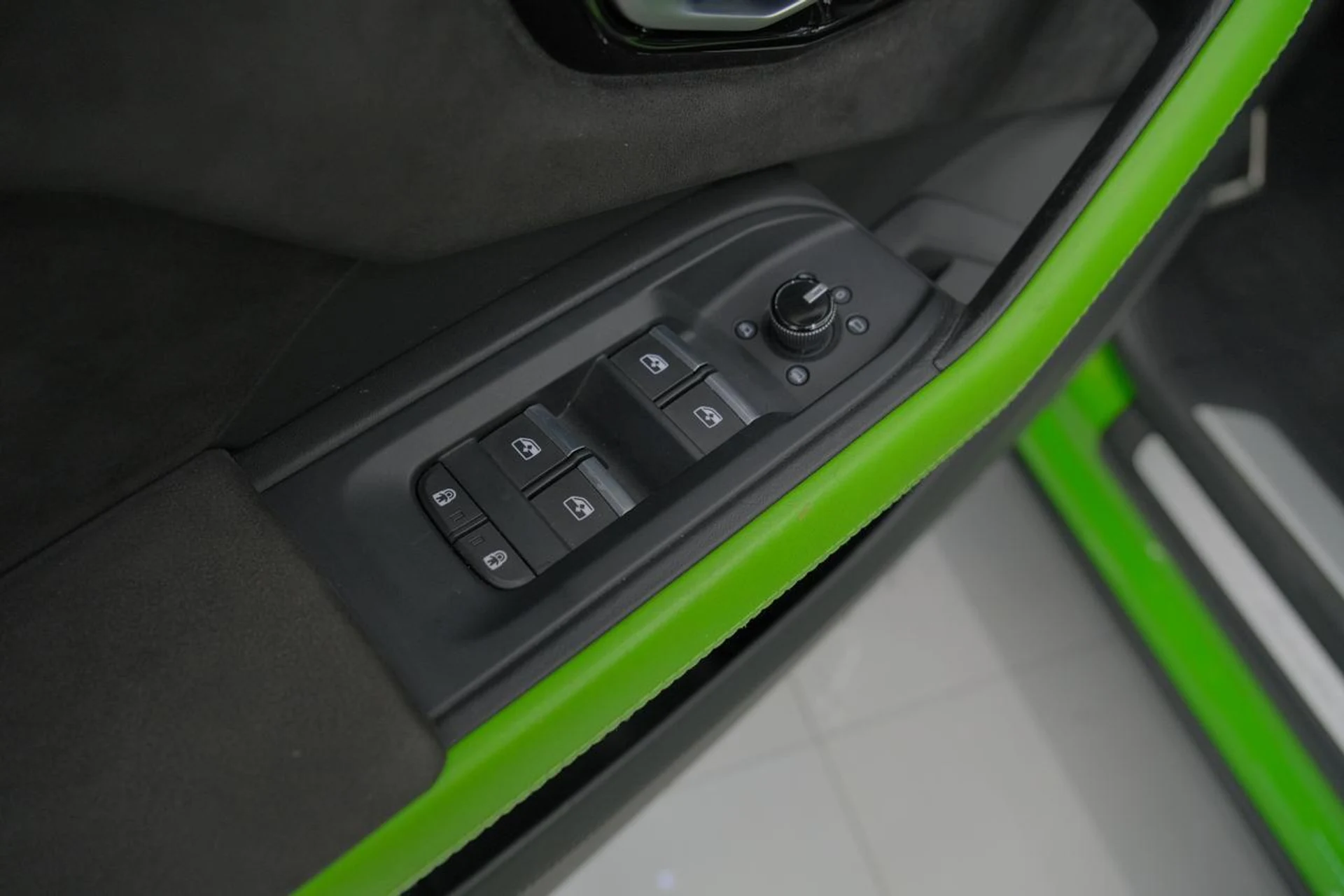 mph041_1213615281_c89f7fec89ecb026de8c8d8ca7b12c6a_5a6da2a4ab