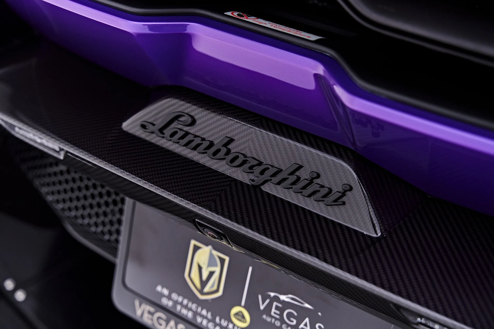 mph041_1218091892_Used_2025_Lamborghini_Revuelto_Base_1784242648_7747c160ac