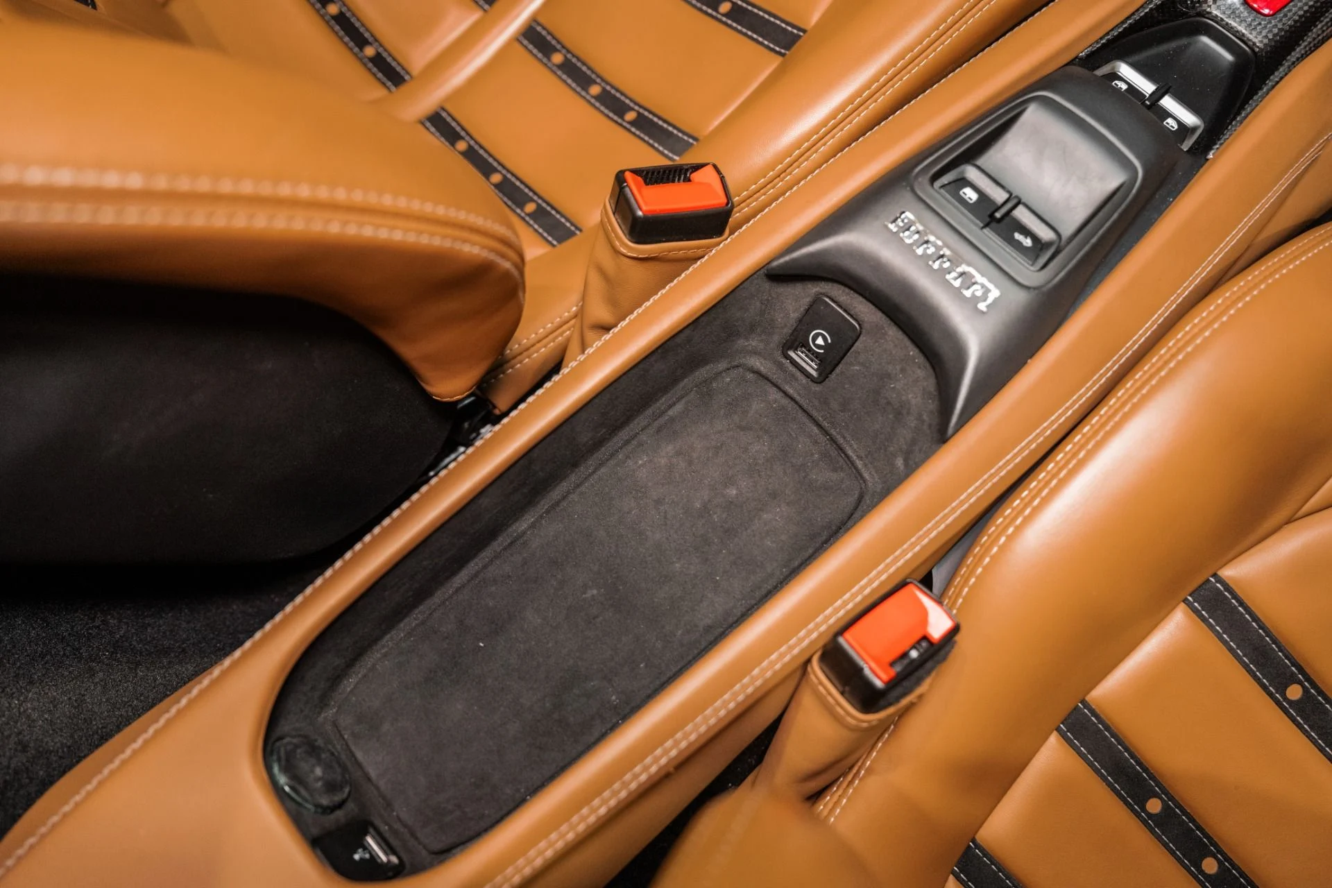 mph041_1226853389_Used_2023_Ferrari_F8_Spider_1771864682_c820a078b5