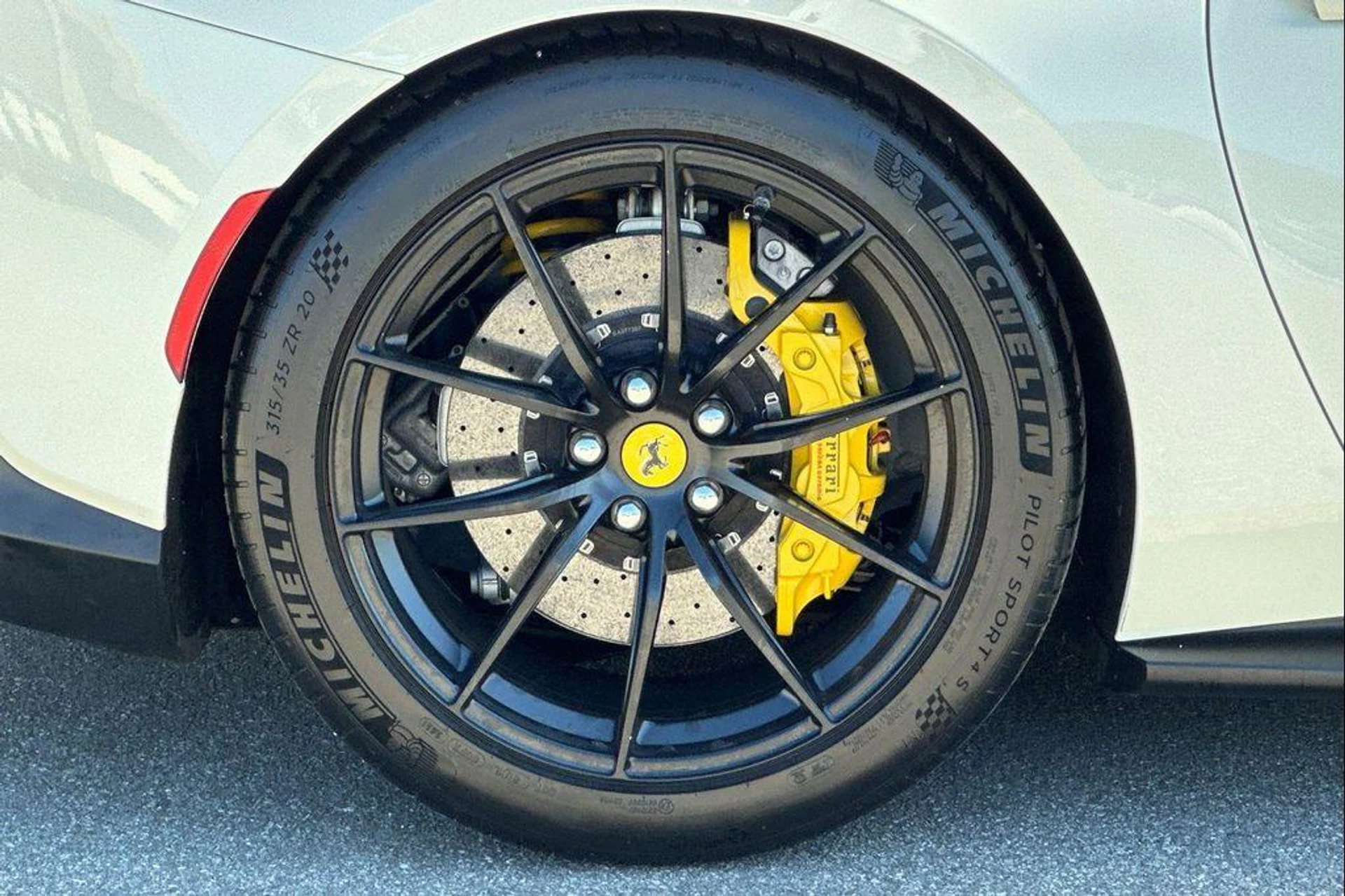 mph041_1230892183_wmn_O_Pq_d_IIF_tp_D2b_UPO_Onmkts_aa9bab1feb