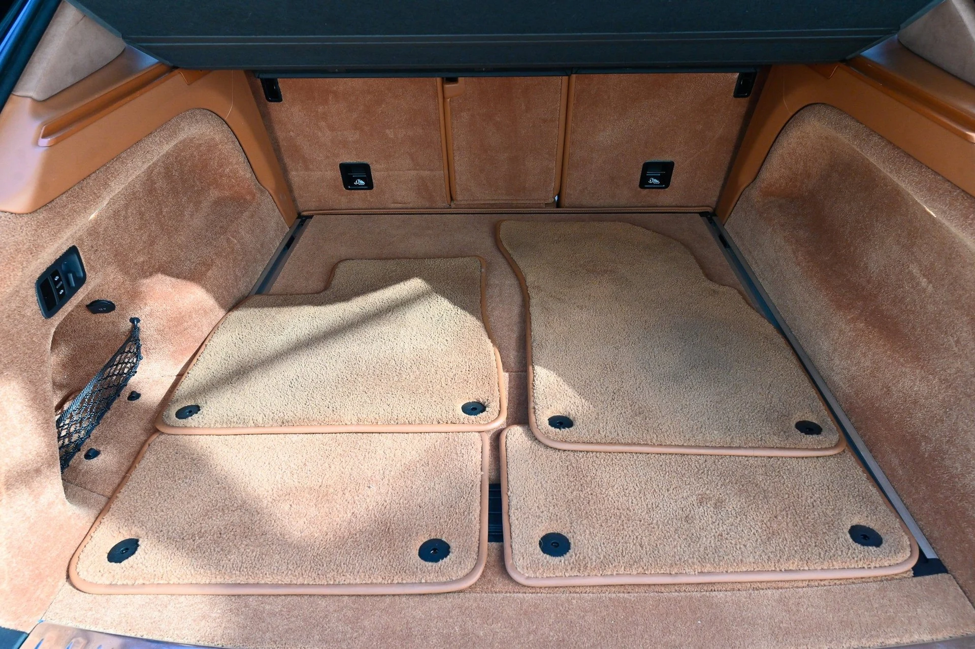 mph041_1237156387_e2a64b4eb90b41308a51efae97d54656_4da534ffc5